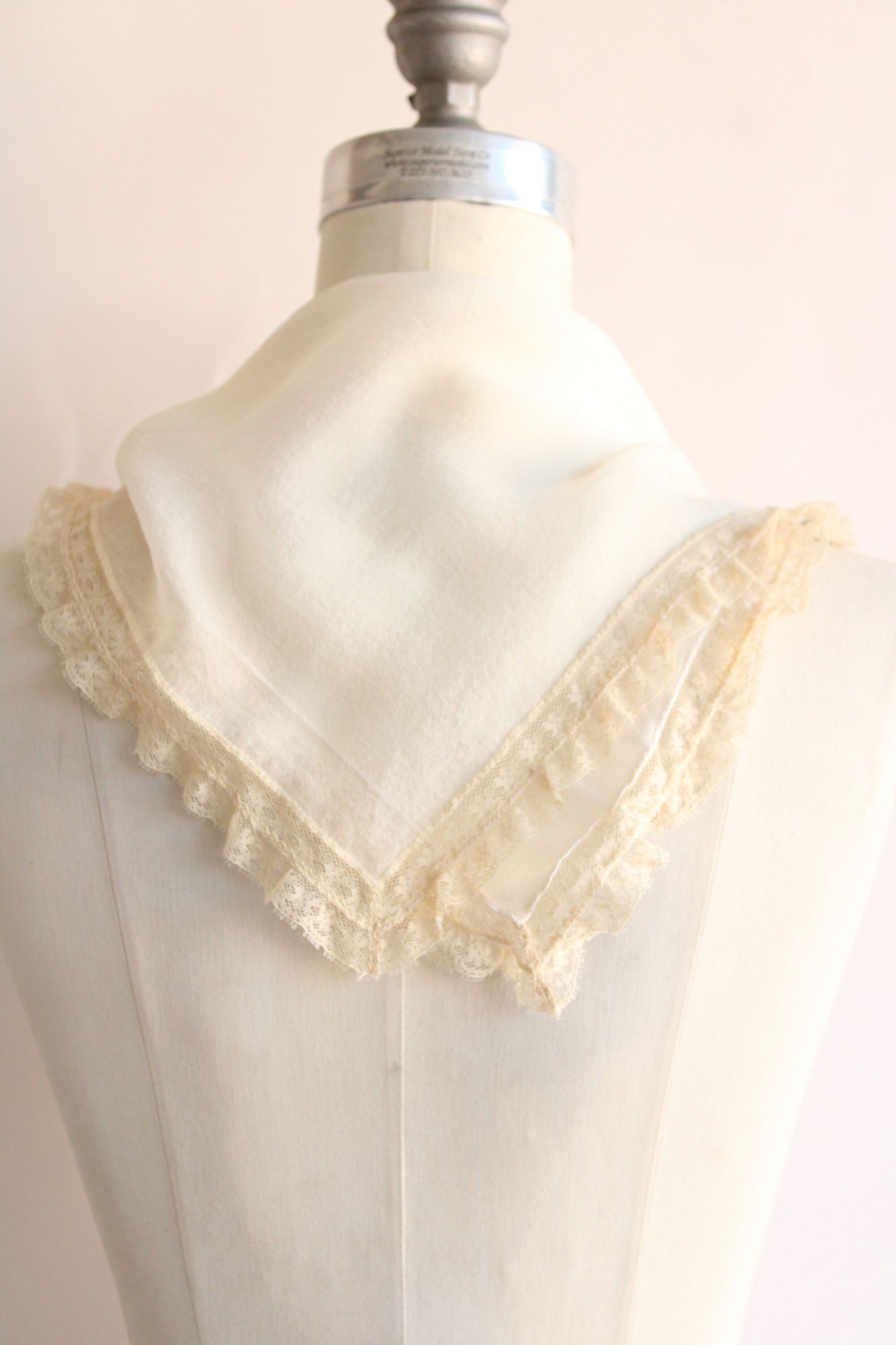 Vintage Saks Fifth Avenue Ivory Silk Chiffon and Cream Lace Scarf