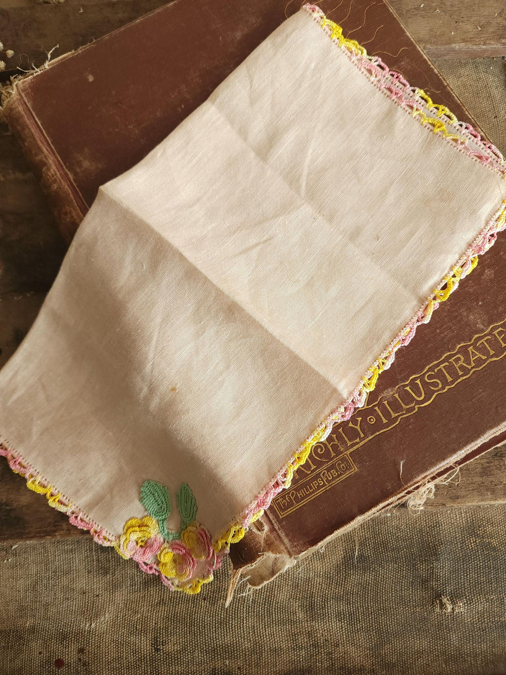 Vintage 1950s NWT Pink Linen Handkerchief with Crochet Yellow Pansy Flowers