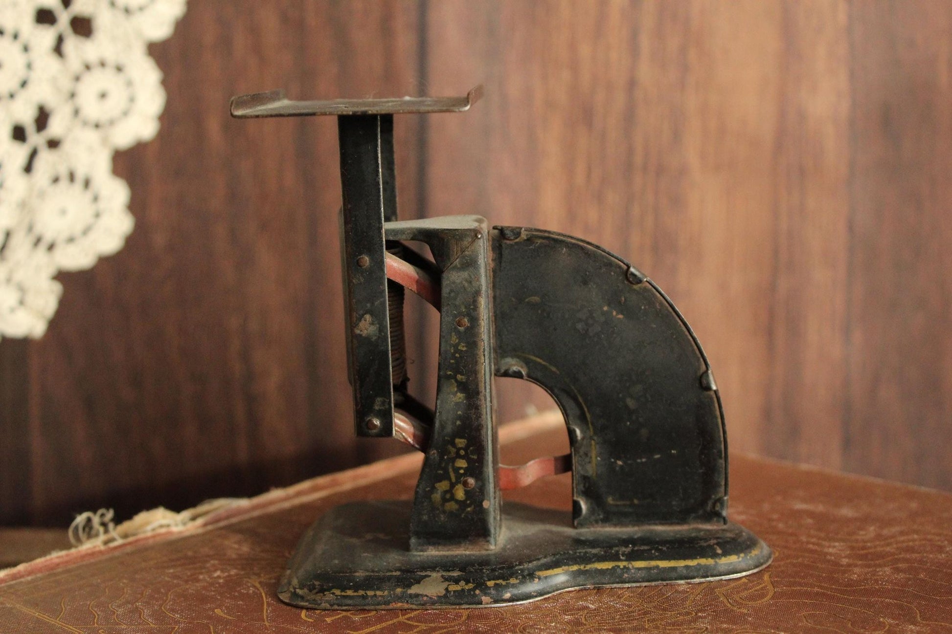 Vintage 1910s Triner Gem Postal Scale WW1 Painted Black, Rare Dual Rates