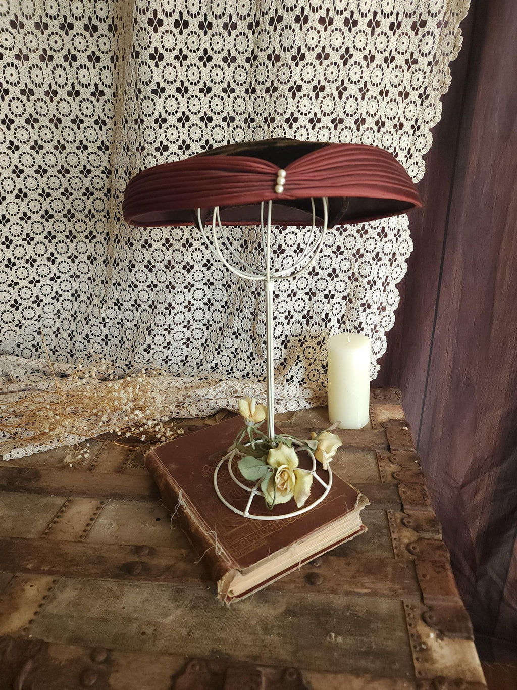 Vintage 1940s Brown Velvet Mushroom Tilt Hat With Faux Pearl Trim