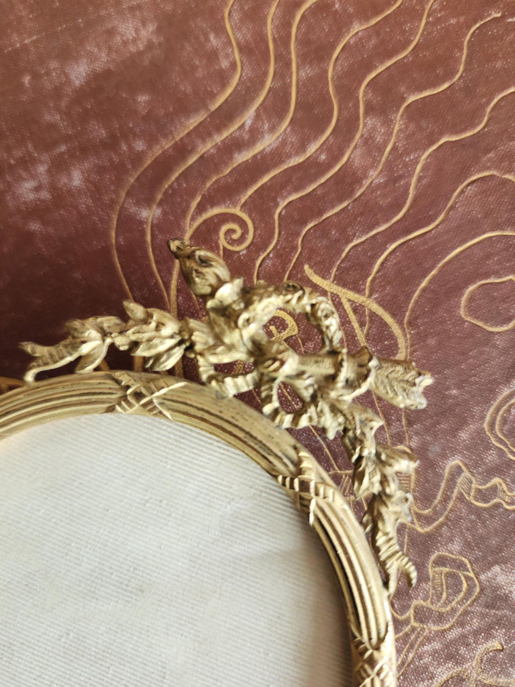 Vintage 1960s Ornate Baroque Gold Frame