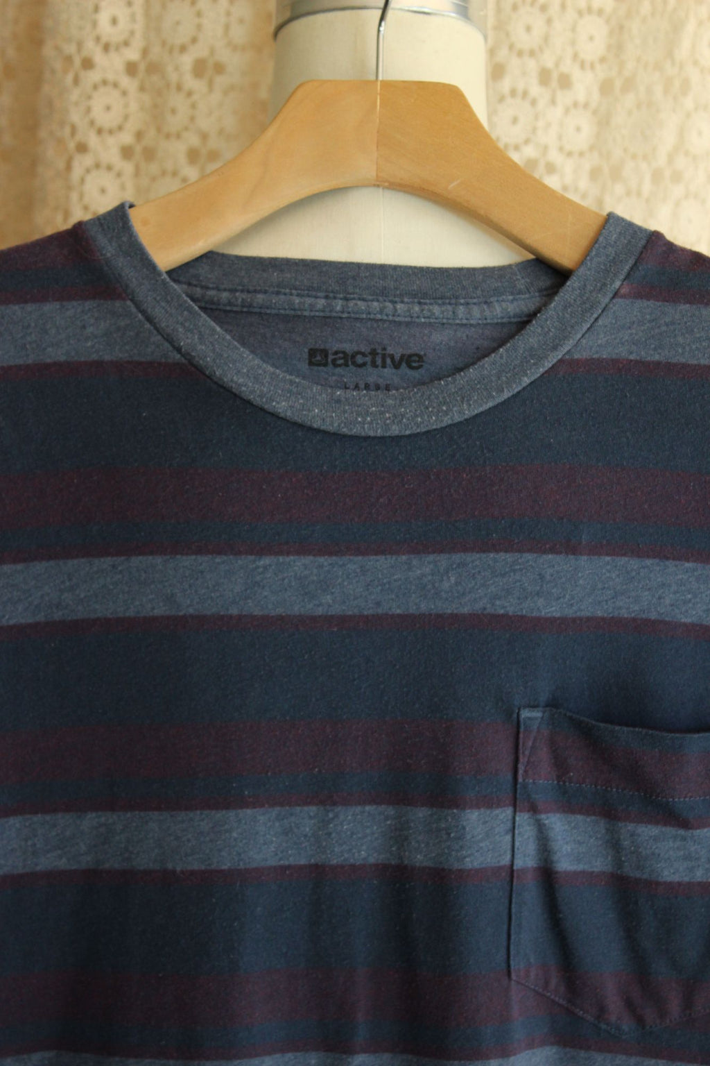 Mens Active T Shirt, Blue Red Gray Stripe, Size Large, Cotton Poly