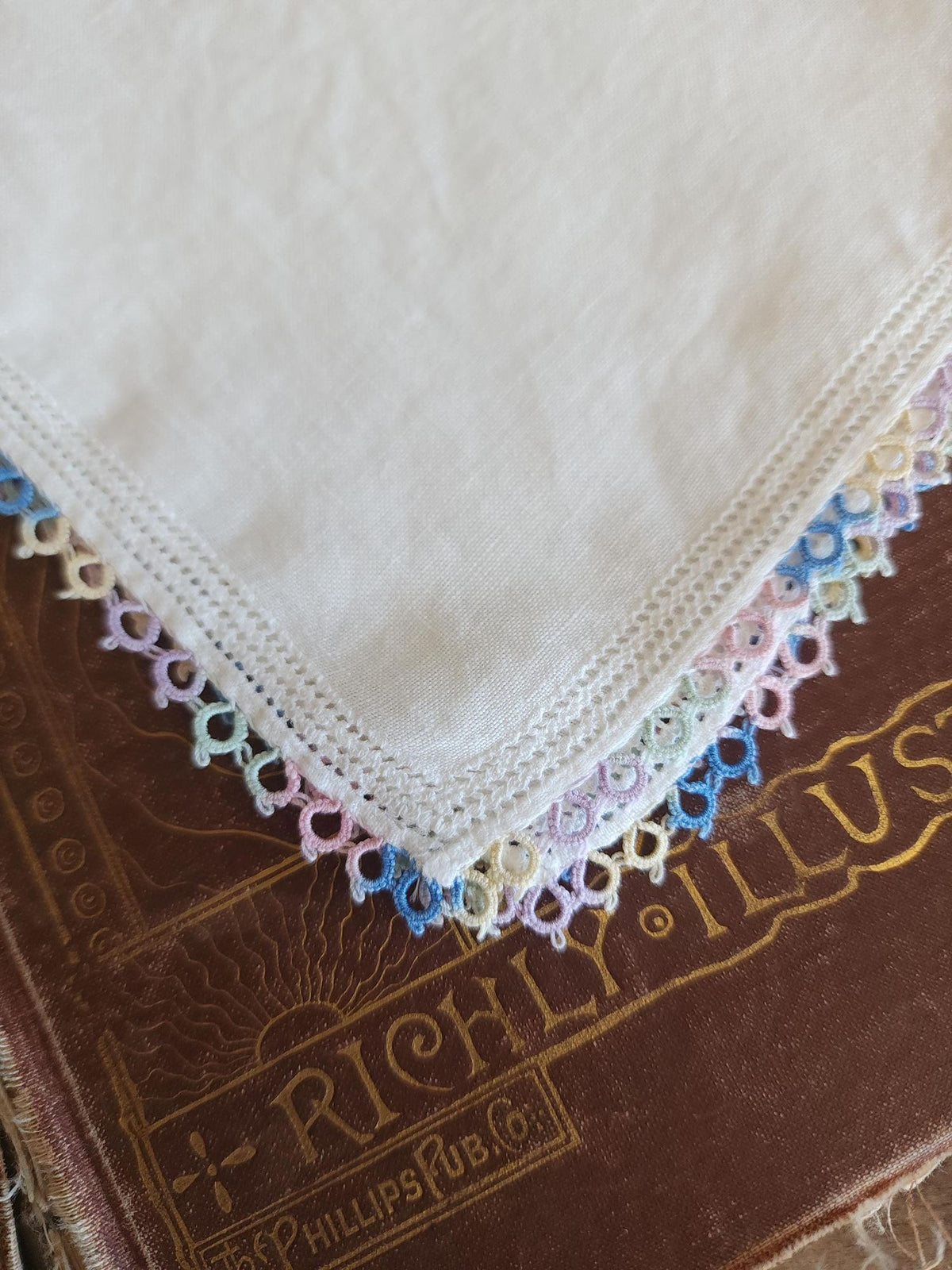 Vintage 1950s Pastel Tatted Lace Edge Handkerchief in White Linen