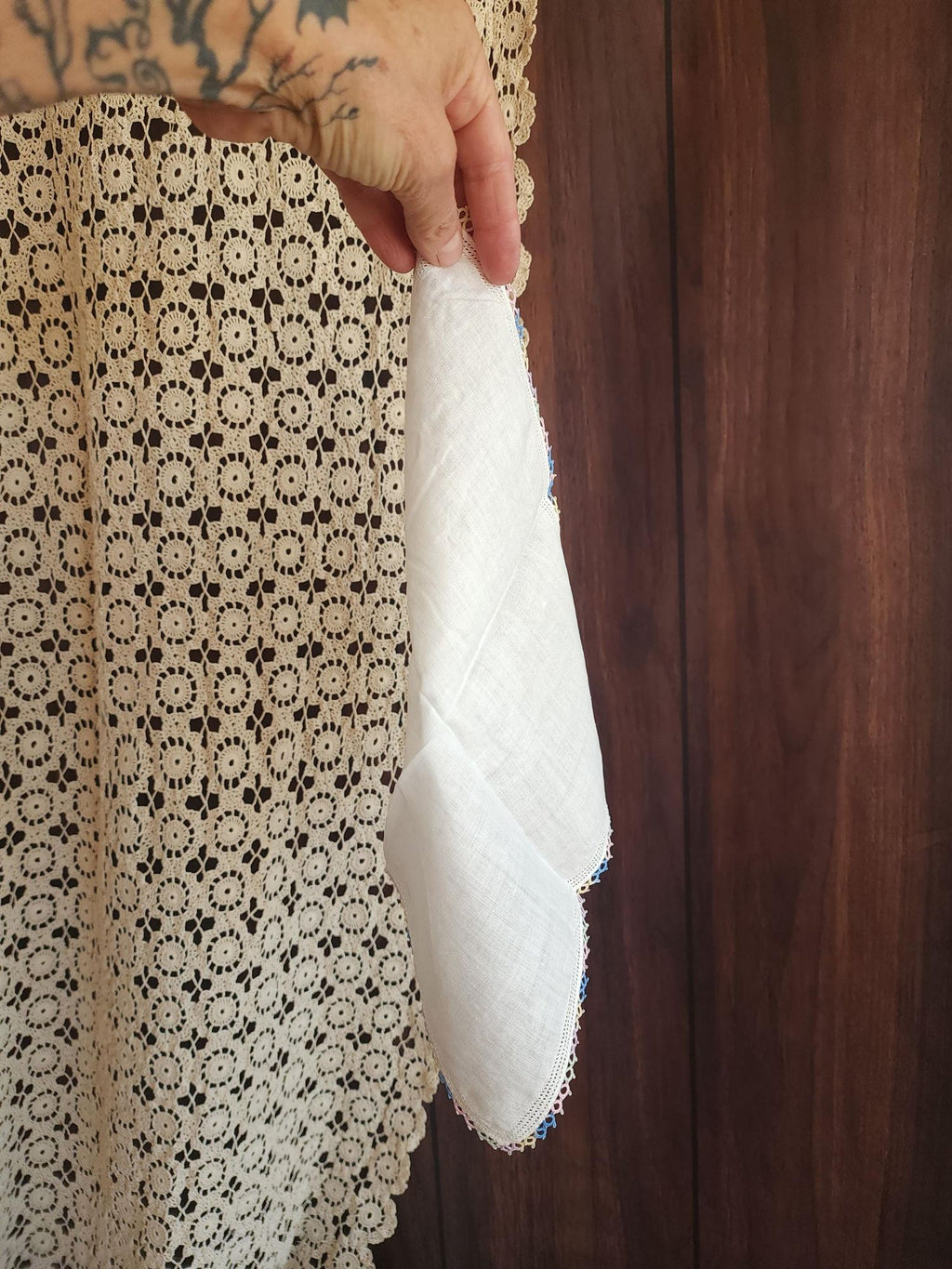 Vintage 1950s Pastel Tatted Lace Edge Handkerchief in White Linen