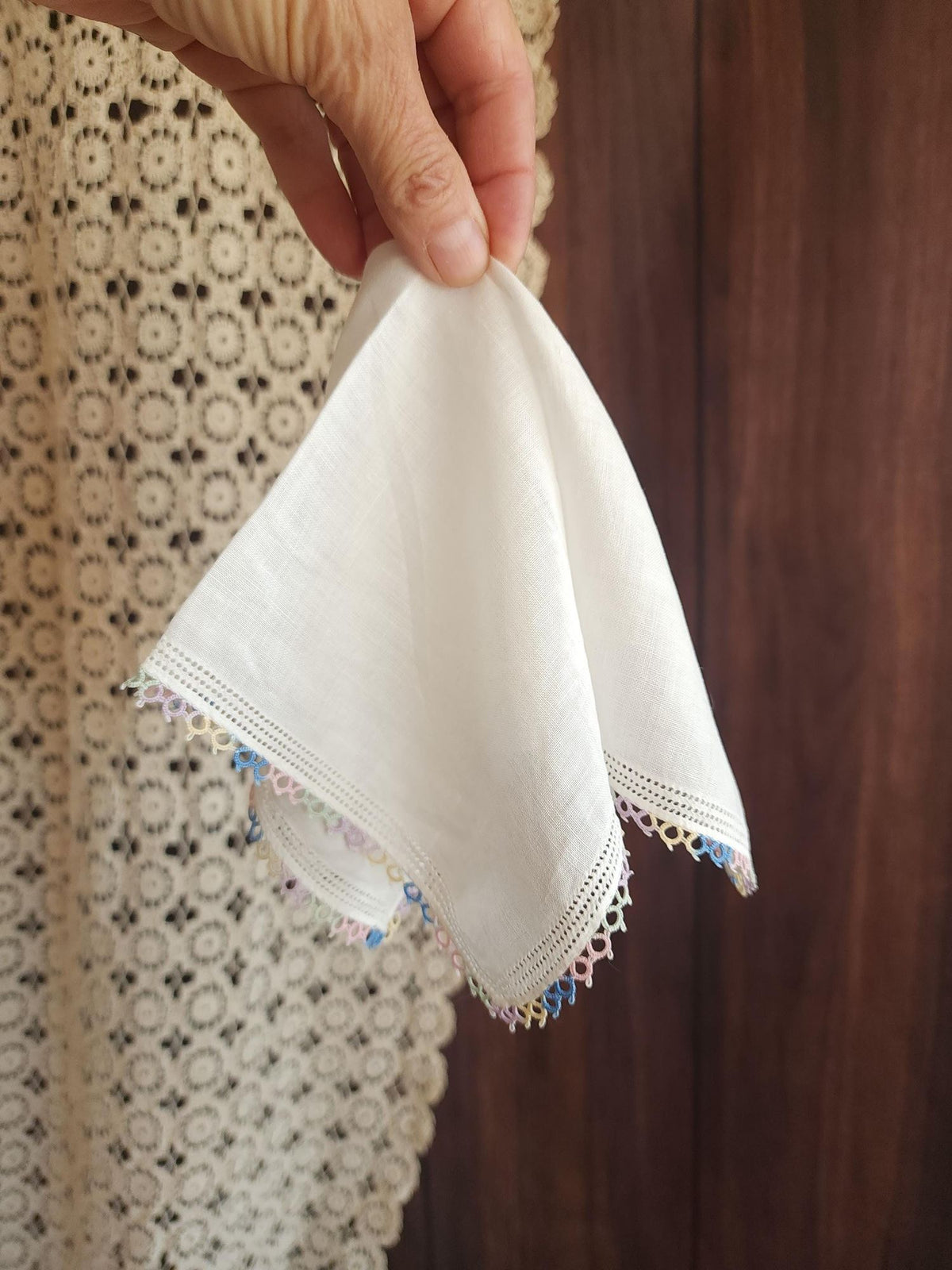 Vintage 1950s Pastel Tatted Lace Edge Handkerchief in White Linen