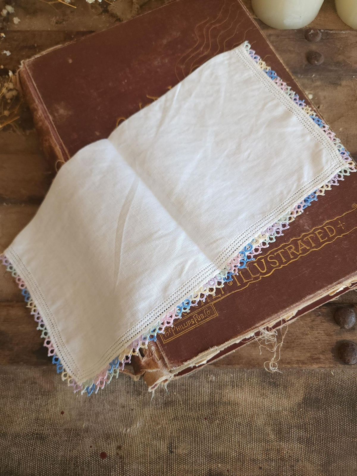Vintage 1950s Pastel Tatted Lace Edge Handkerchief in White Linen