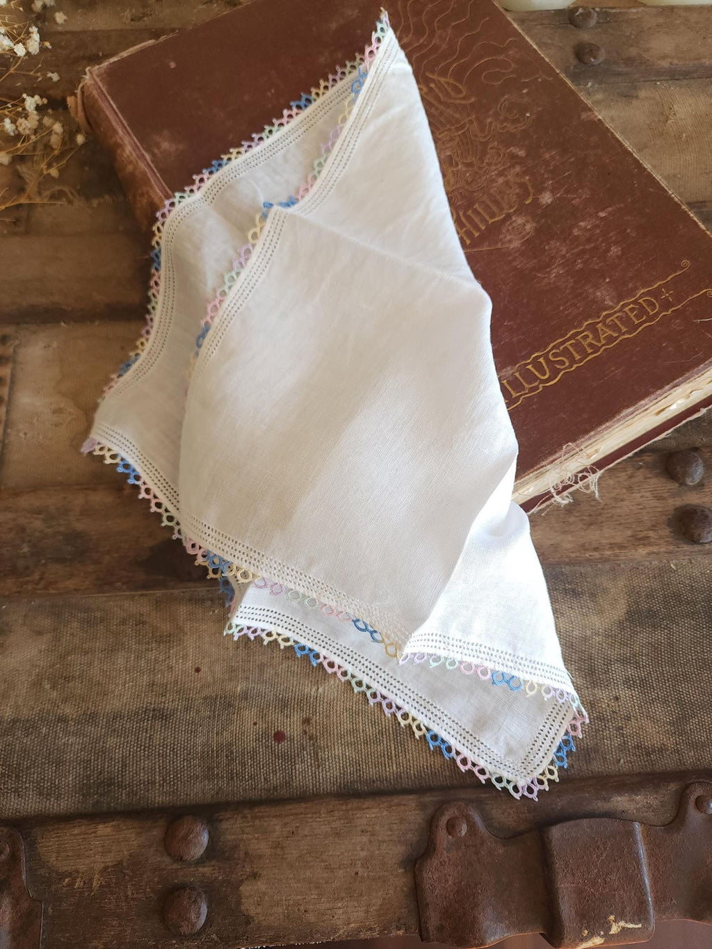 Vintage 1950s Pastel Tatted Lace Edge Handkerchief in White Linen