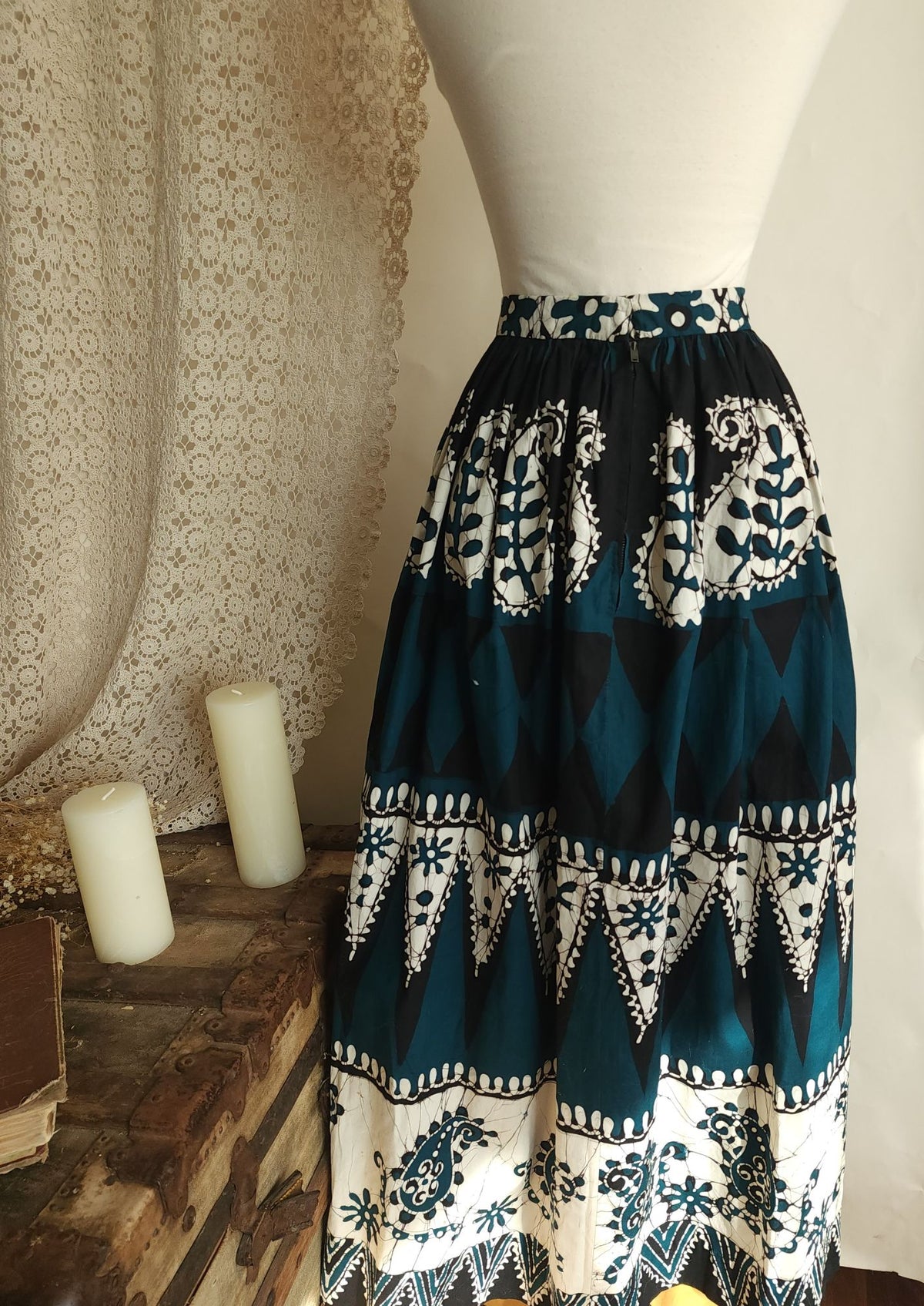 Vintage 1960s 1970s Black Teal and White Maxiskirt in a Batik Print