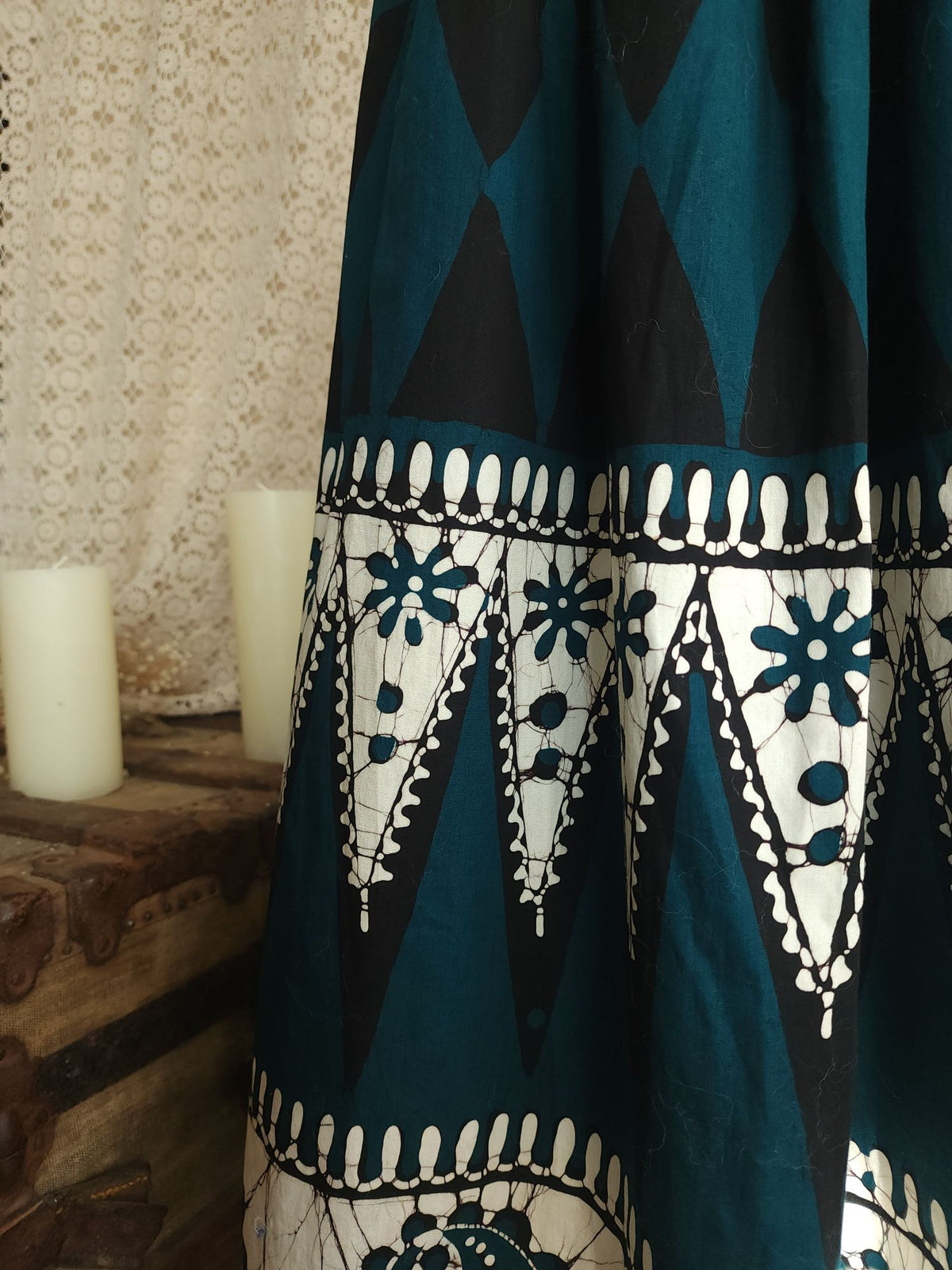 Vintage 1960s 1970s Black Teal and White Maxiskirt in a Batik Print