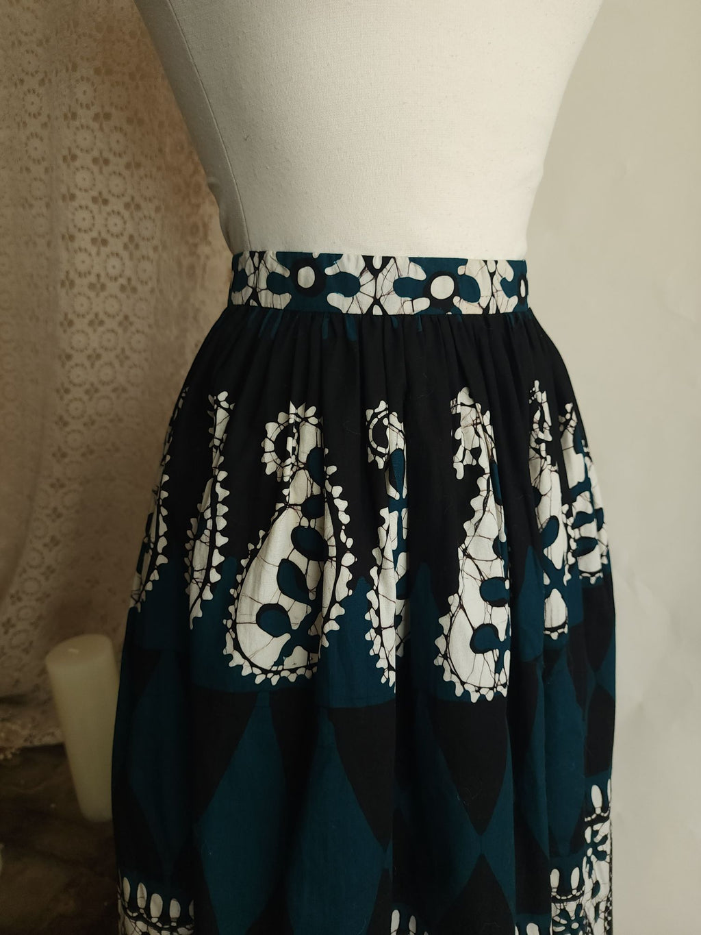 Vintage 1960s 1970s Black Teal and White Maxiskirt in a Batik Print