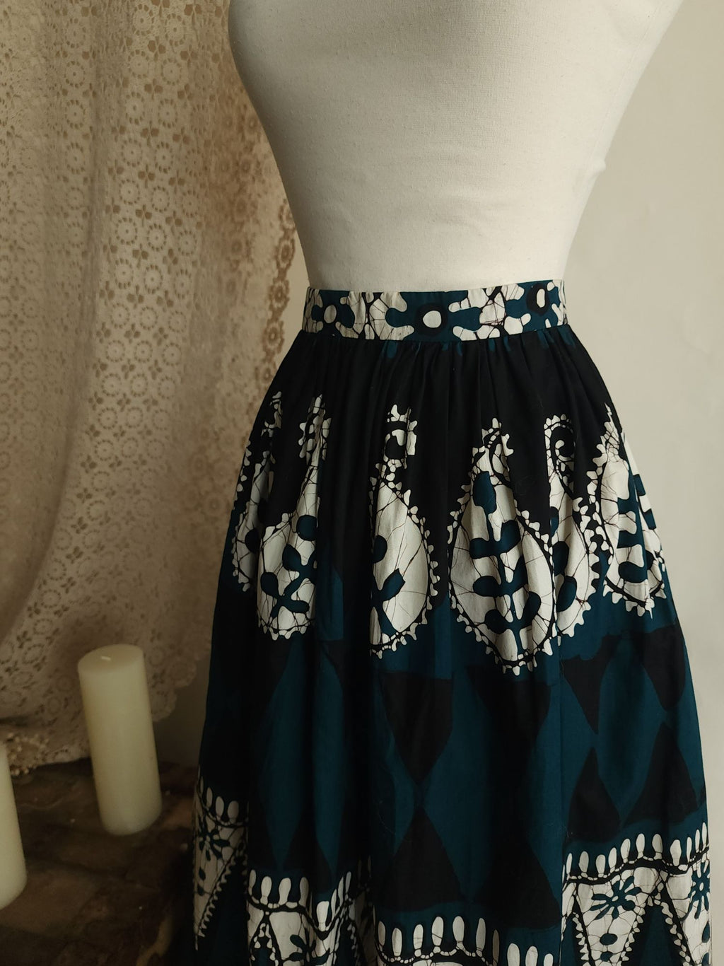 Vintage 1960s 1970s Black Teal and White Maxiskirt in a Batik Print
