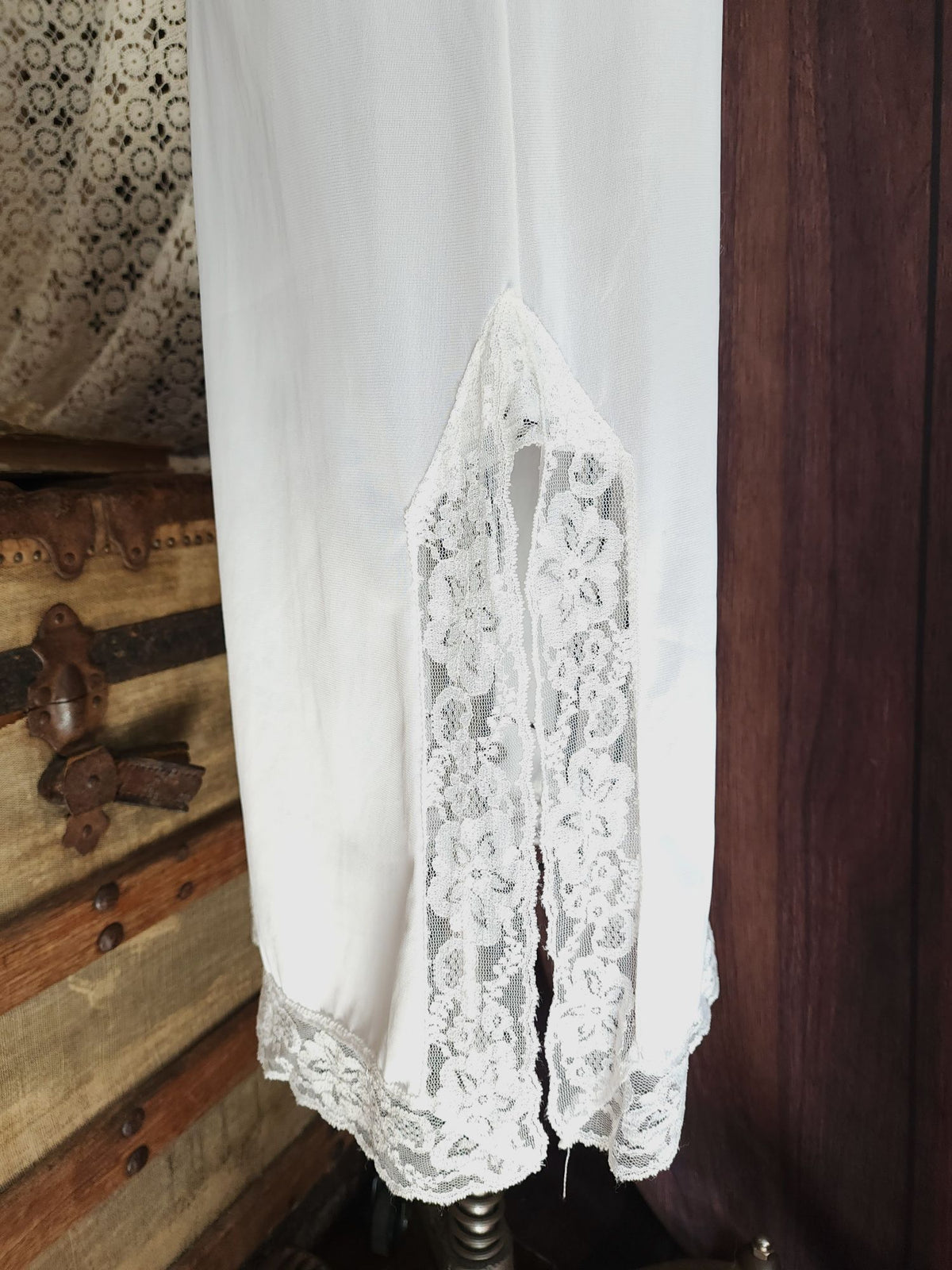 Vintage 1970s Montgomery Ward Ankle Length White Slip