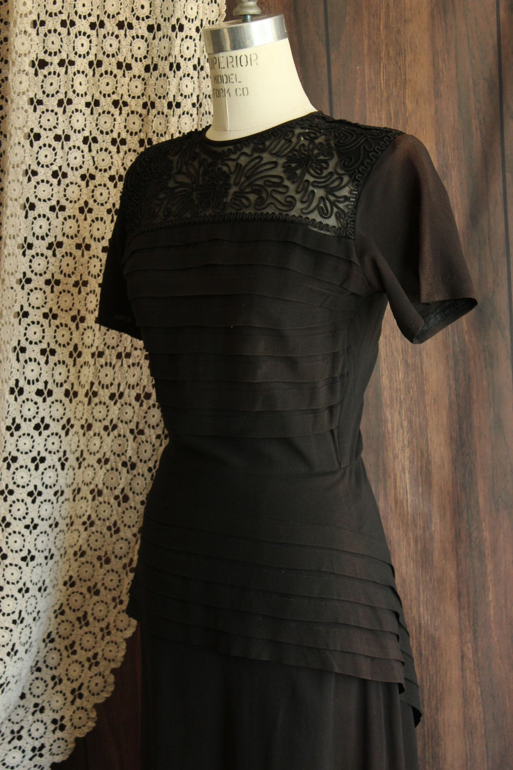 Vintage 1940s Dress with Soutache Trim