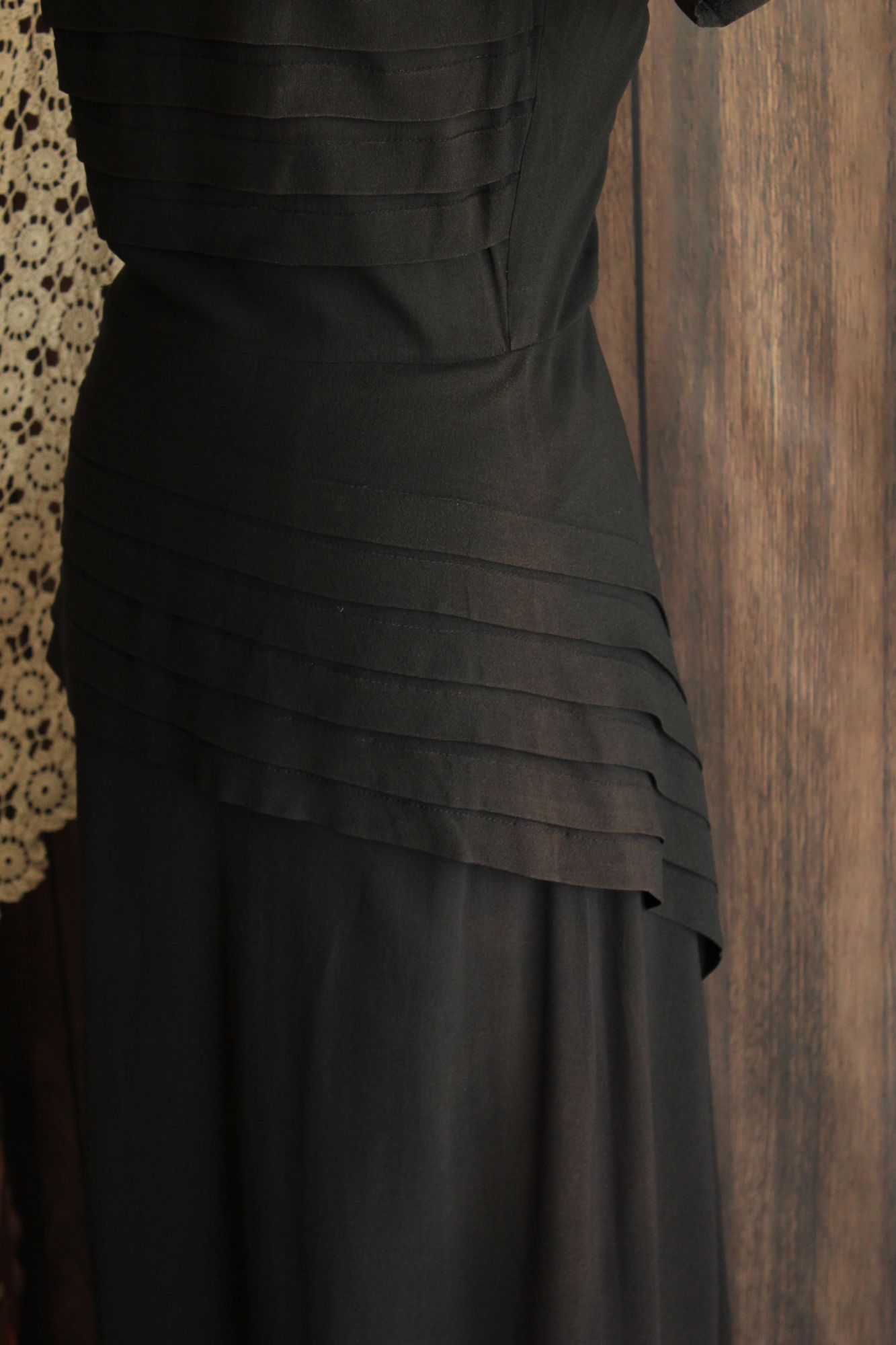 Vintage 1940s Dress with Soutache Trim