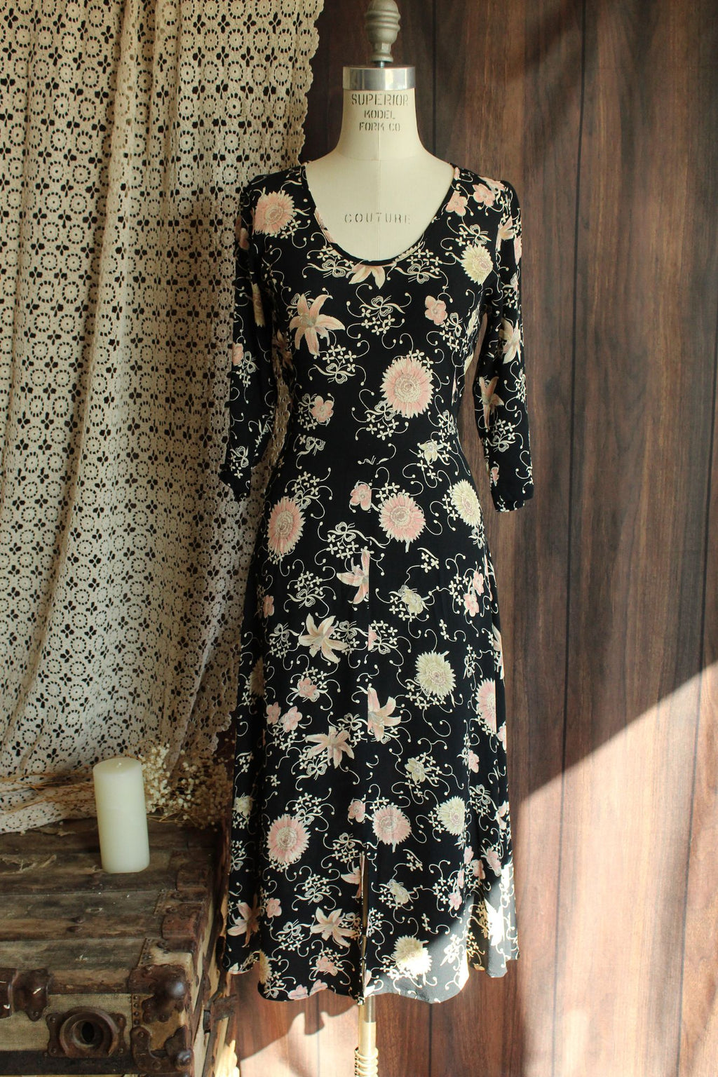 Vintage 1980's 1990s Zoe Black Floral Print Rayon Dress
