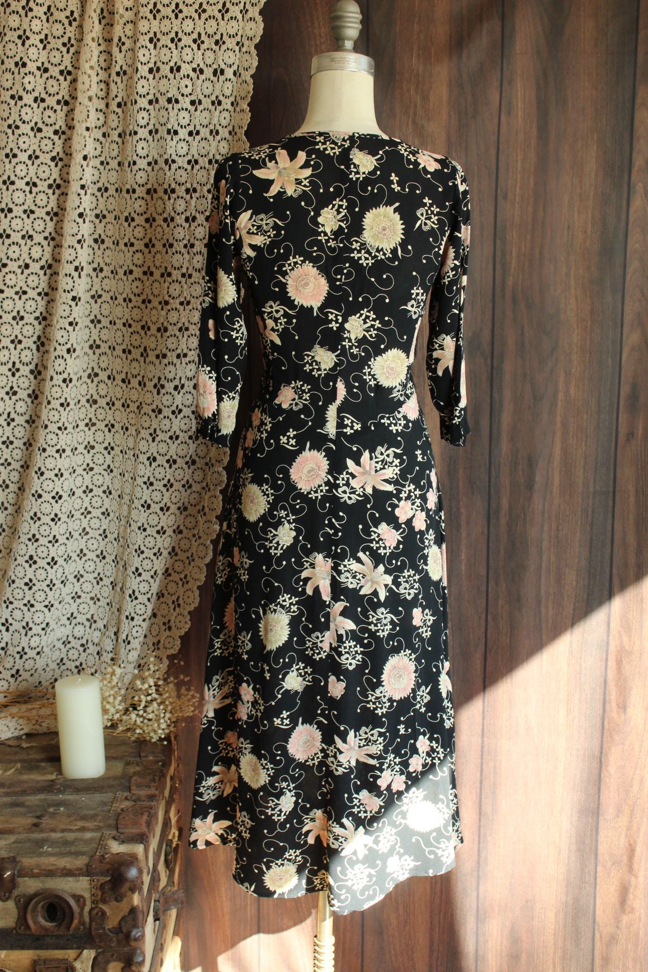 Vintage 1980's 1990s Zoe Black Floral Print Rayon Dress