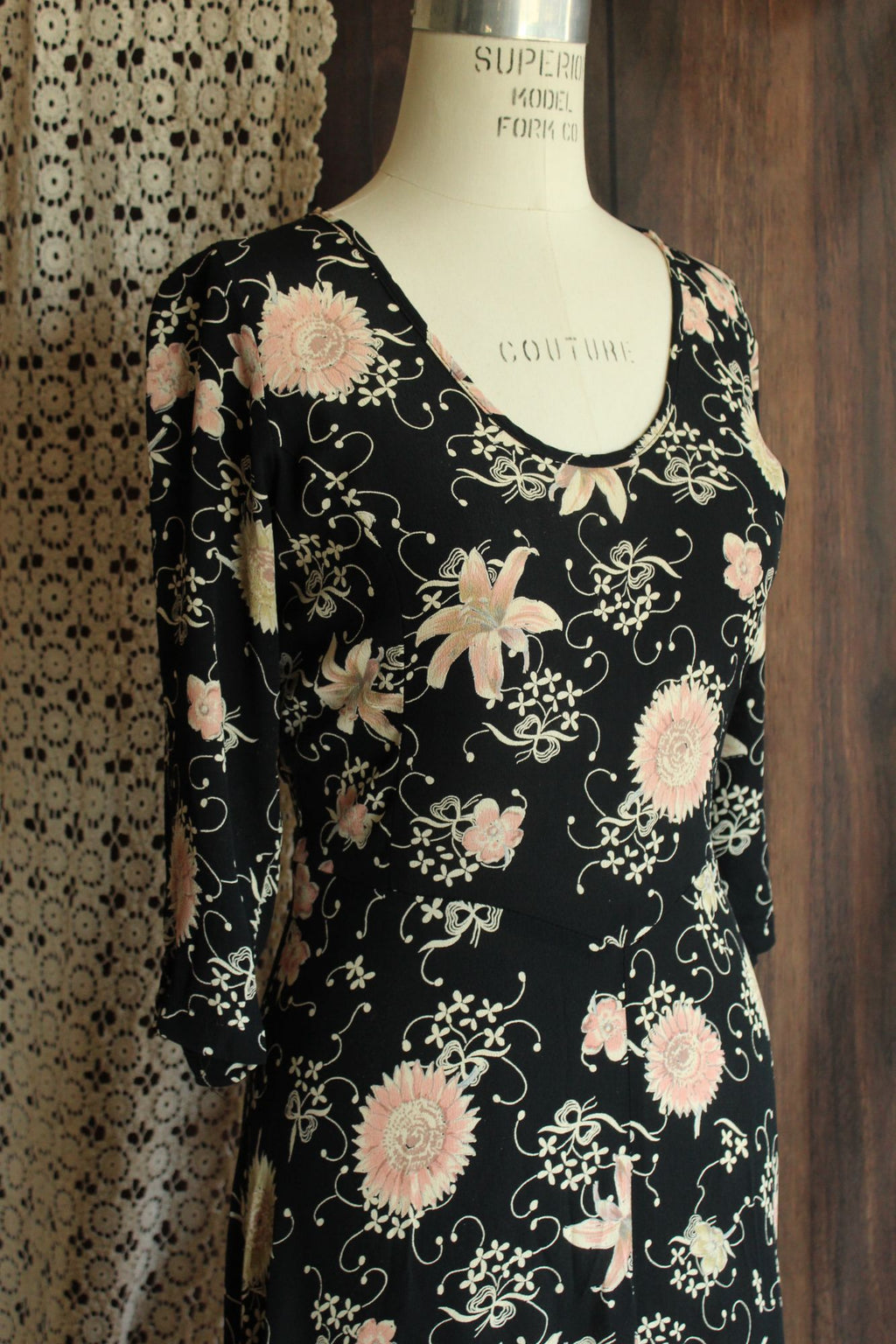 Vintage 1980's 1990s Zoe Black Floral Print Rayon Dress
