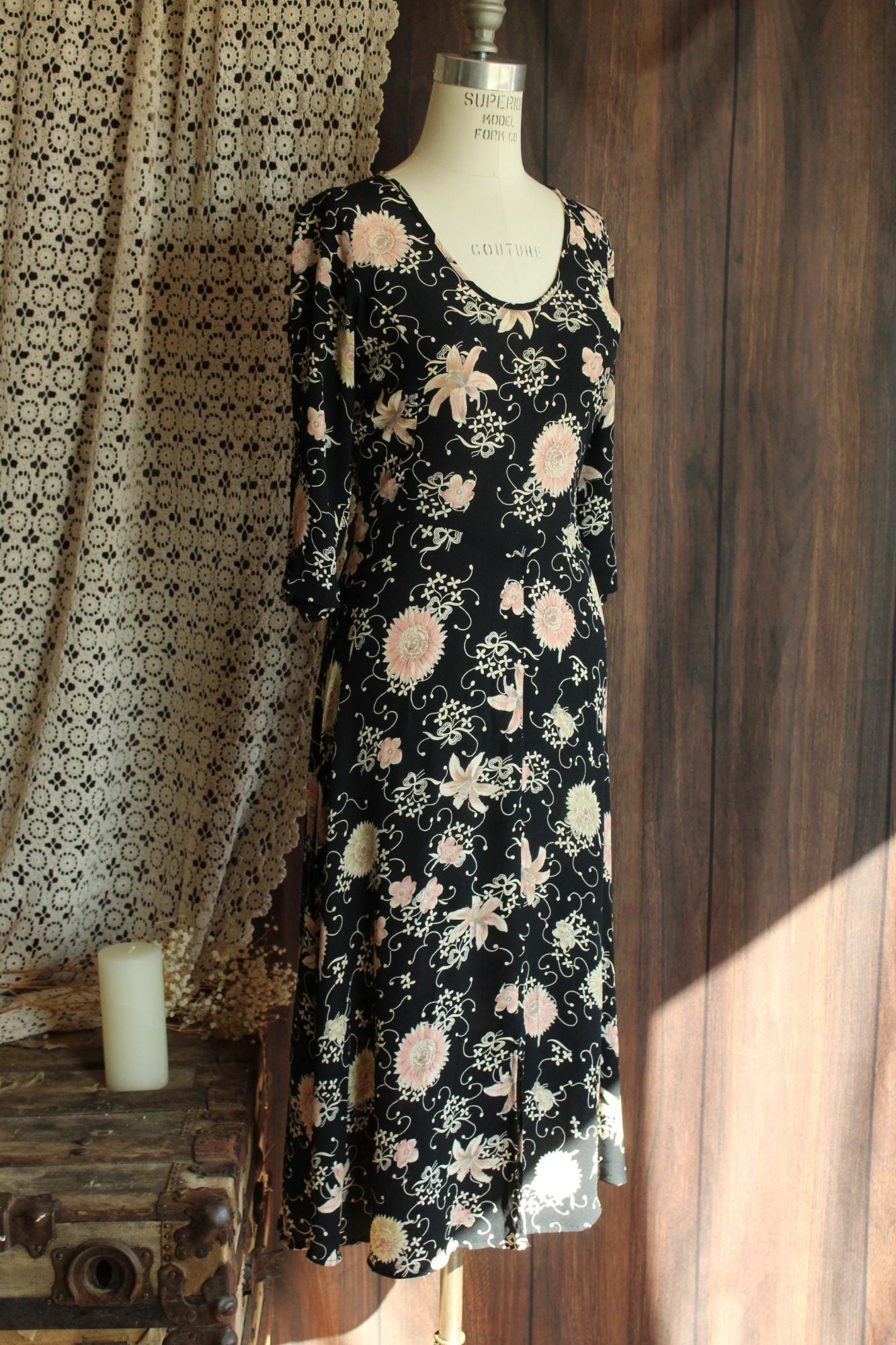 Vintage 1980's 1990s Zoe Black Floral Print Rayon Dress