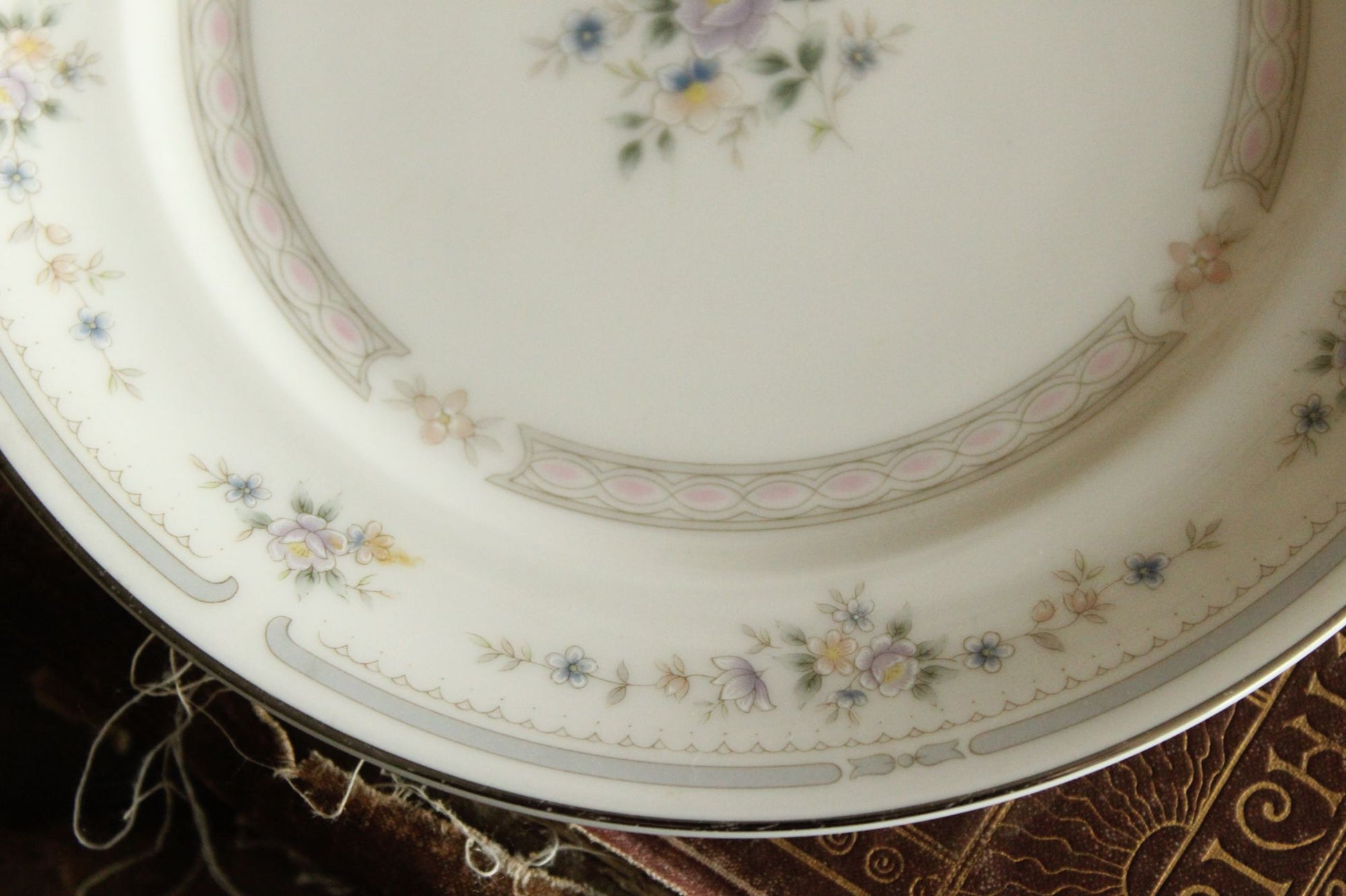 Vintage 1970s Mikasa Beaumont Salad Plate