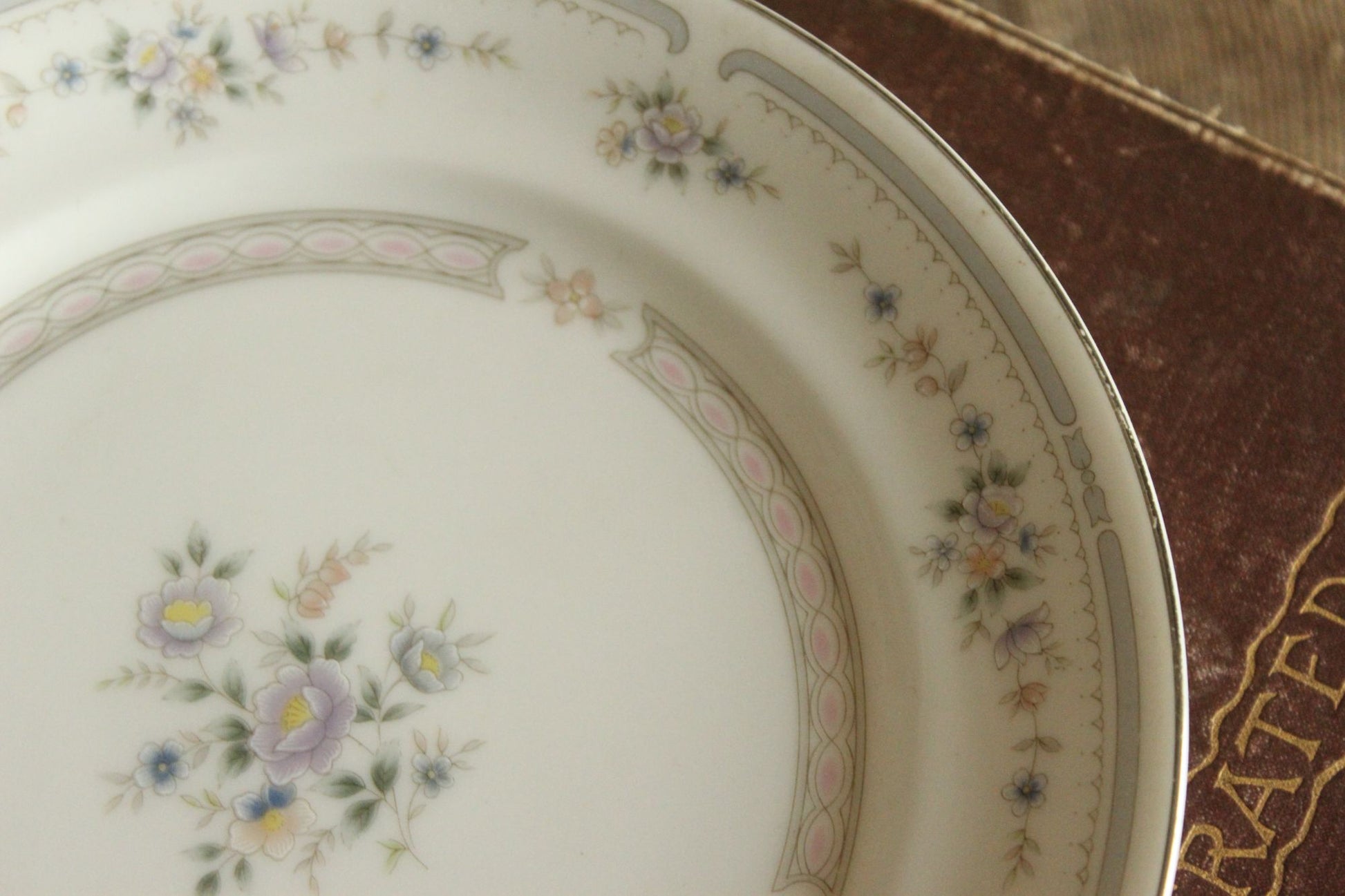 Vintage 1970s Mikasa Beaumont Salad Plate