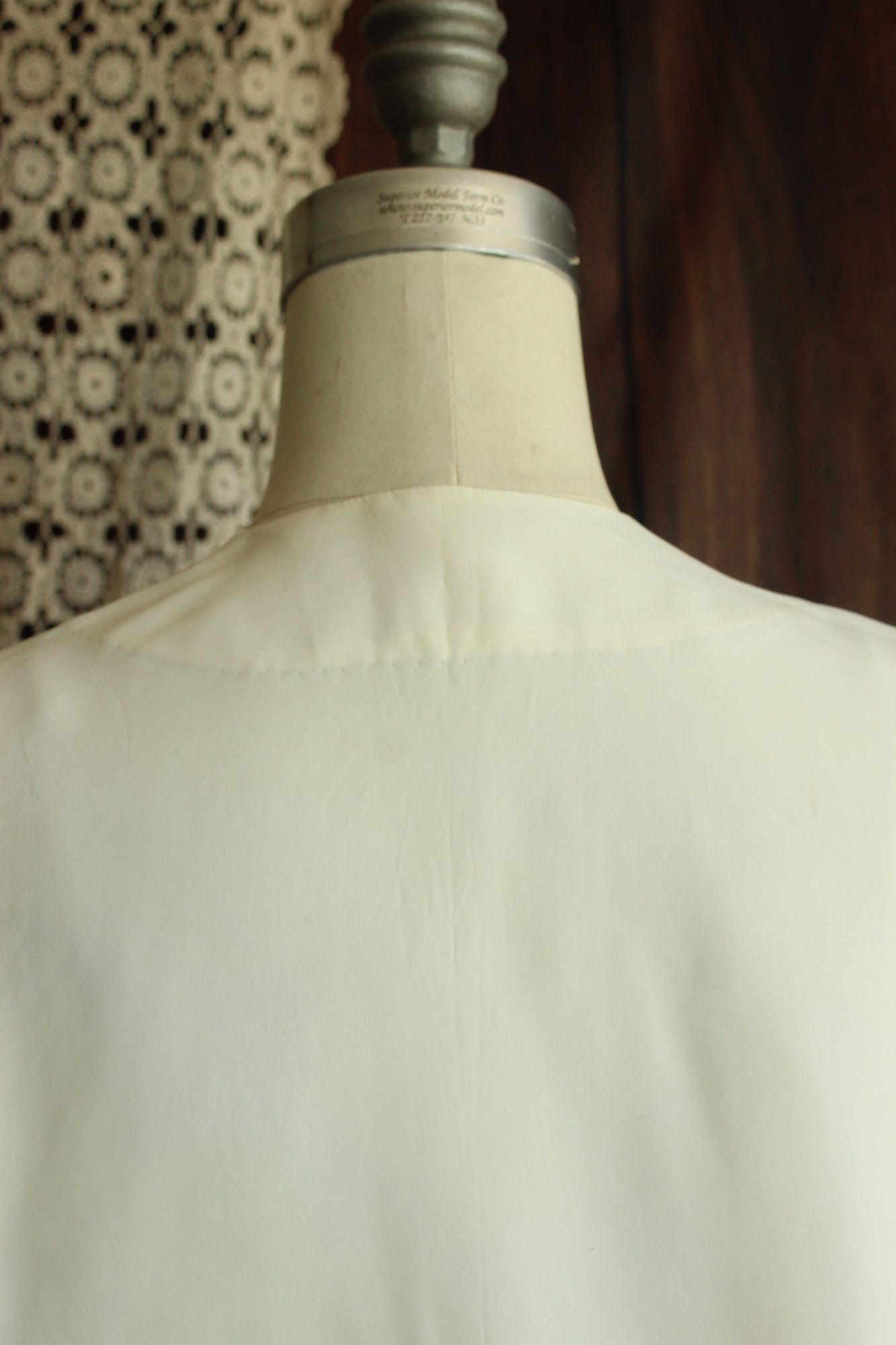 Vintage 1940s Winter White Rayon Bed Jacket