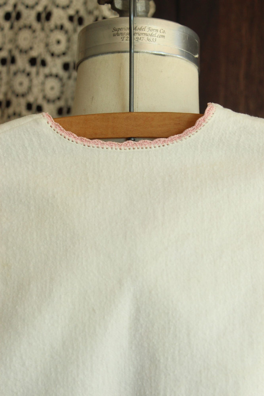 Vintage 1950s Baby Bed Jacket With Floral Embroidery