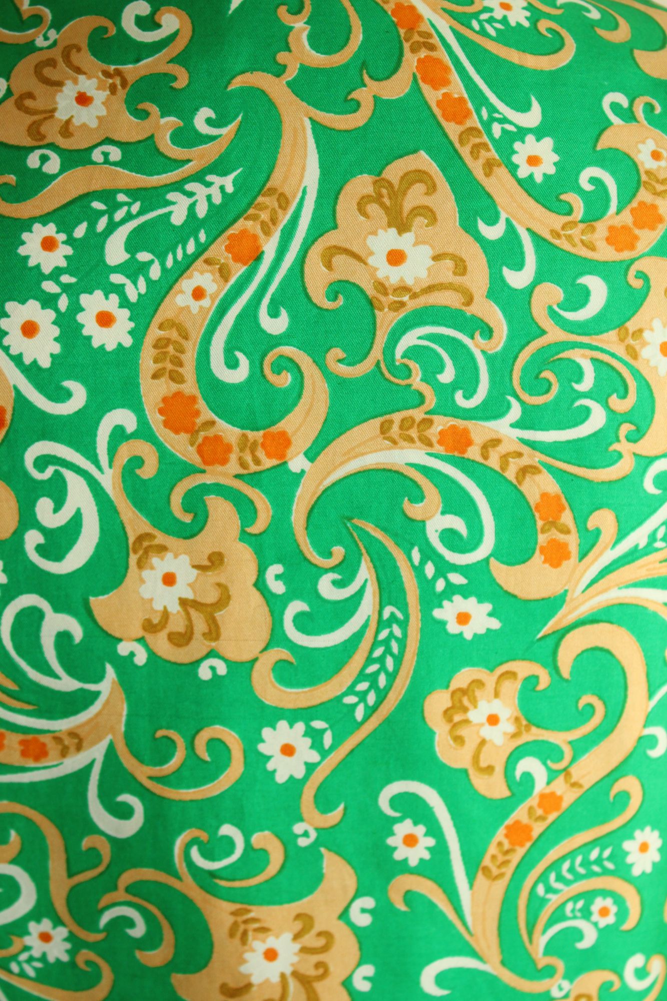 Vintage 1960s Green and Gold Silk Jacket and Skirt Suit