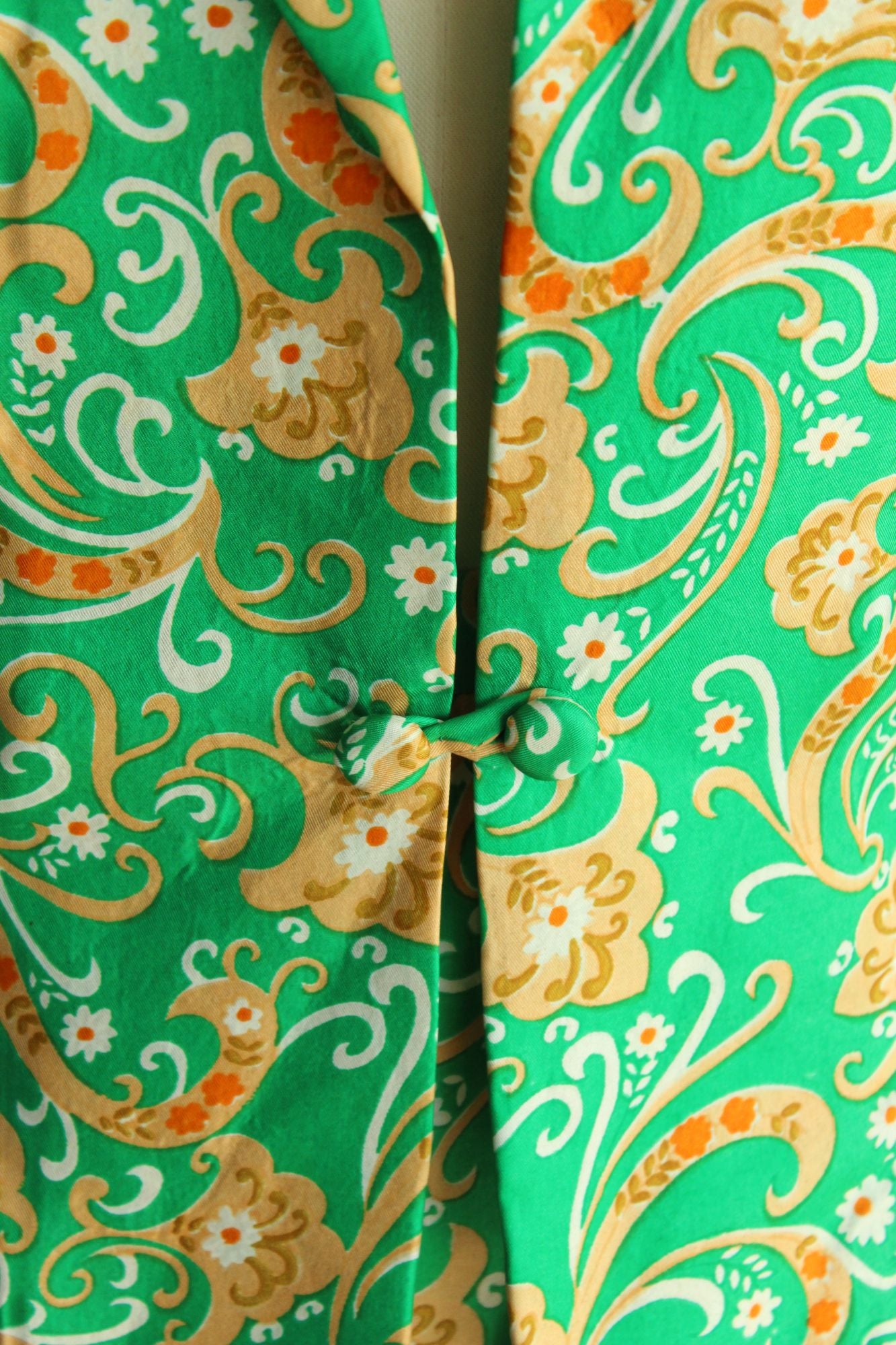 Vintage 1960s Green and Gold Silk Jacket and Skirt Suit