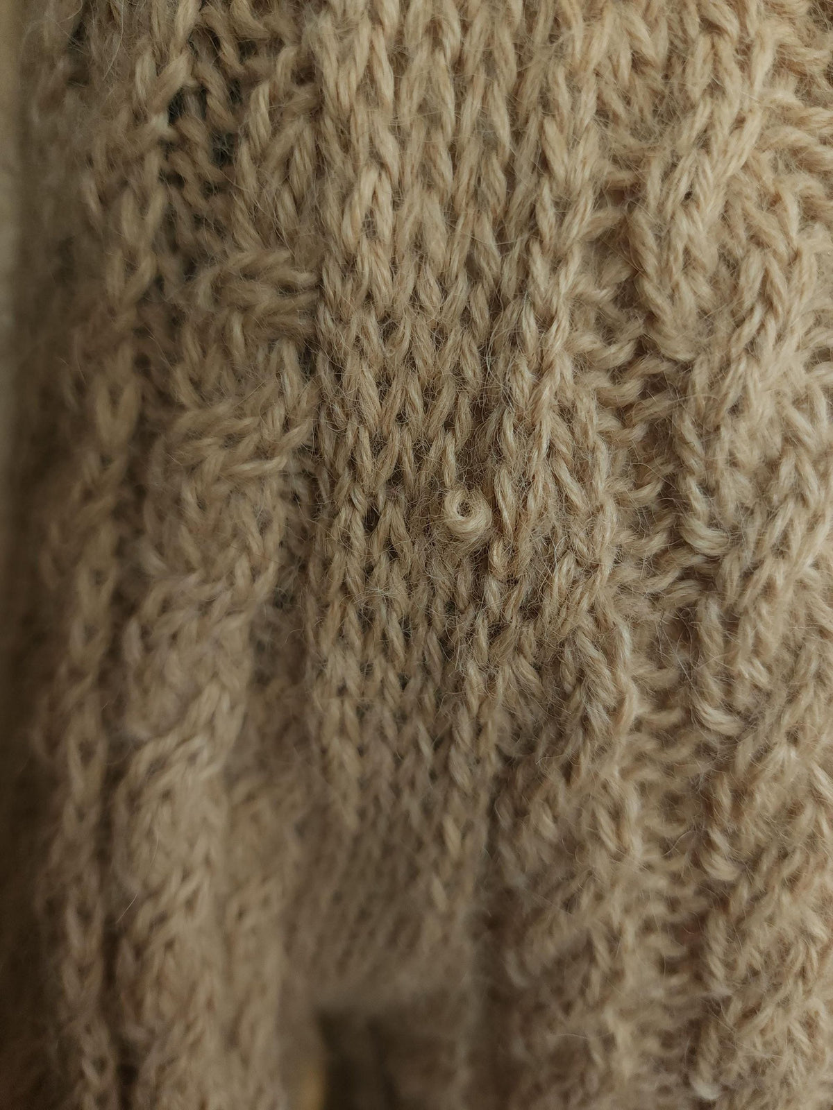 Vintage 1970s Norm Thompson Alpaca Wool Cable Knit Beige Cardigan