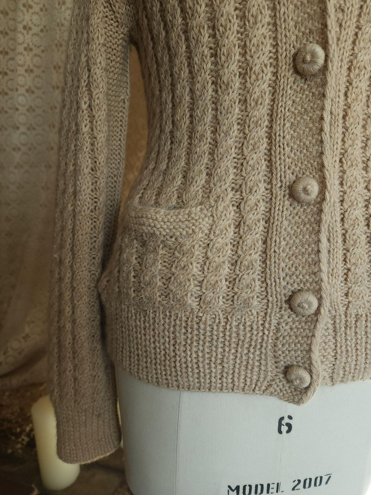Vintage 1970s Norm Thompson Alpaca Wool Cable Knit Beige Cardigan
