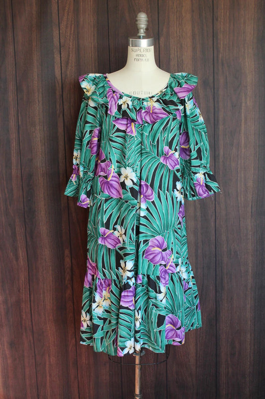Vintage 1980s Hilo Hattie Mumu Dress with Pocket