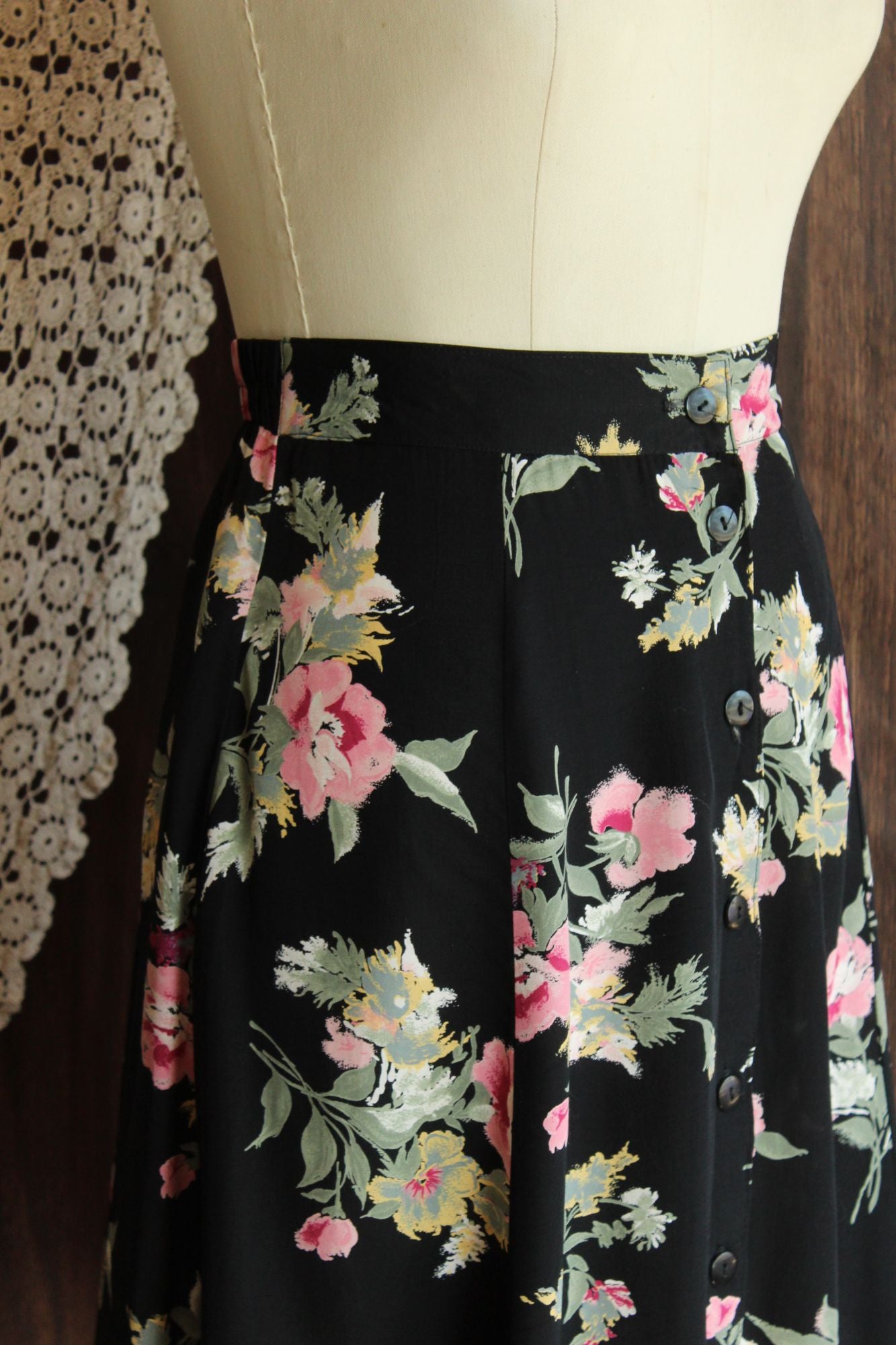Vintage 1990s Michael Taylor Black Floral Print Skirt