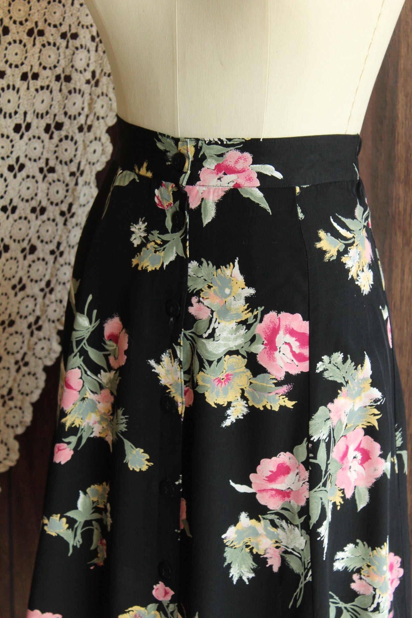 Vintage 1990s Michael Taylor Black Floral Print Skirt