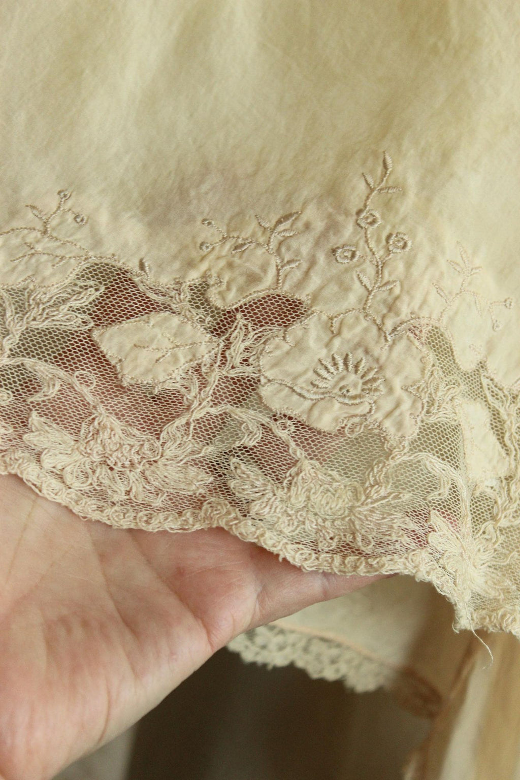 Vintage 1930s 1940s Tap Pant in Blush Ivory Silk