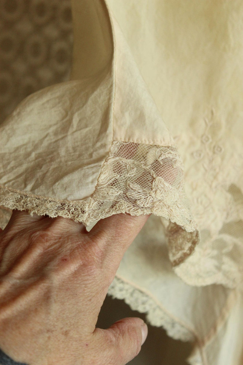 Vintage 1930s 1940s Tap Pant in Blush Ivory Silk