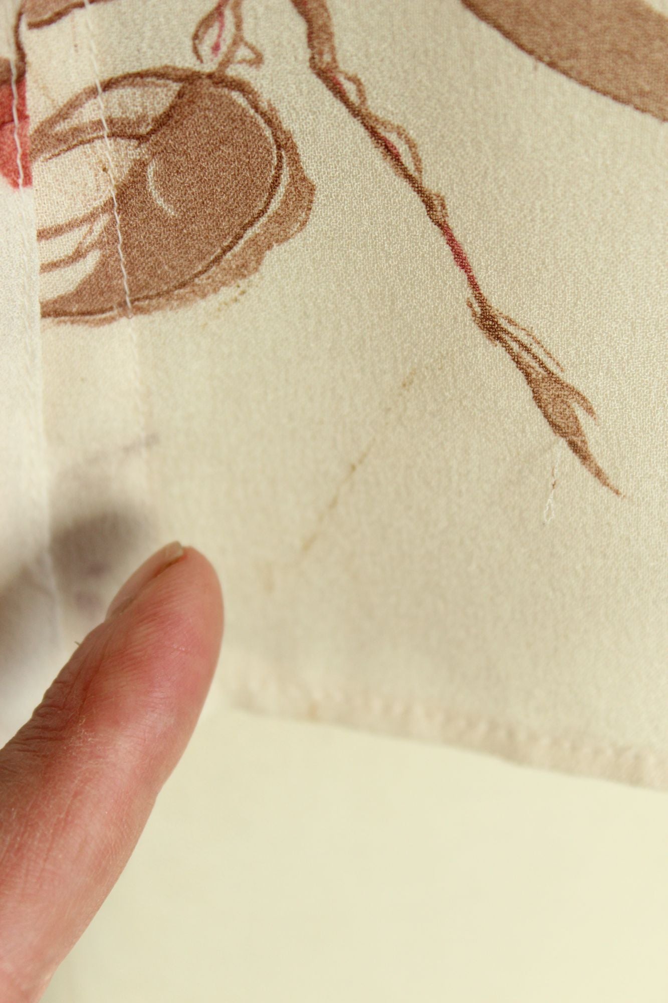 Vintage 1970s Campus Casuals Floral Print Button Down Blouse