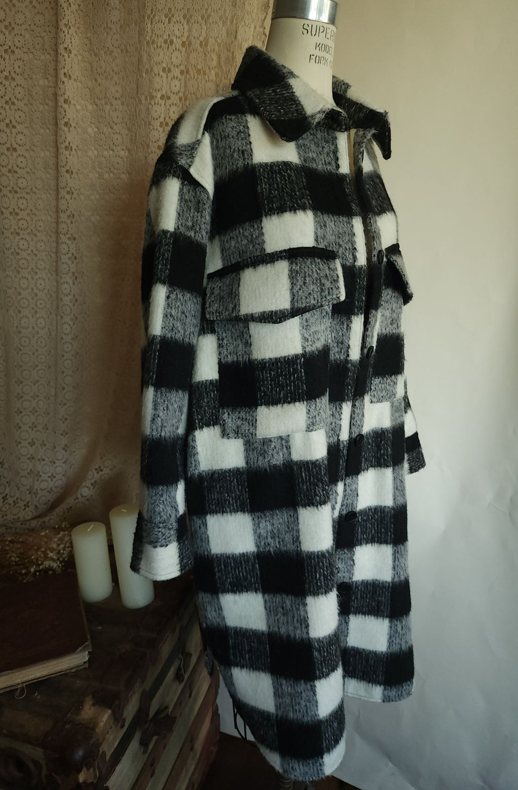 H&M Womens Coat, Black and White Buffalo Plaid Shacket with Pockets, Size M