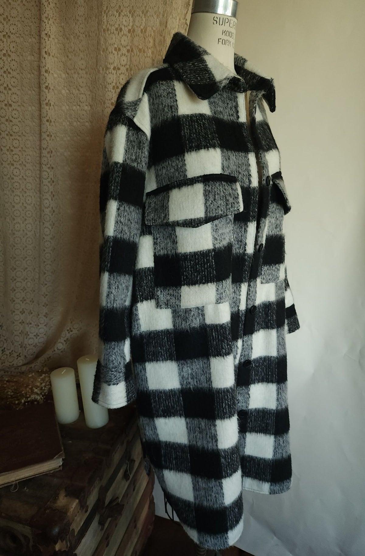 H&M Womens Coat, Black and White Buffalo Plaid Shacket with Pockets, Size M