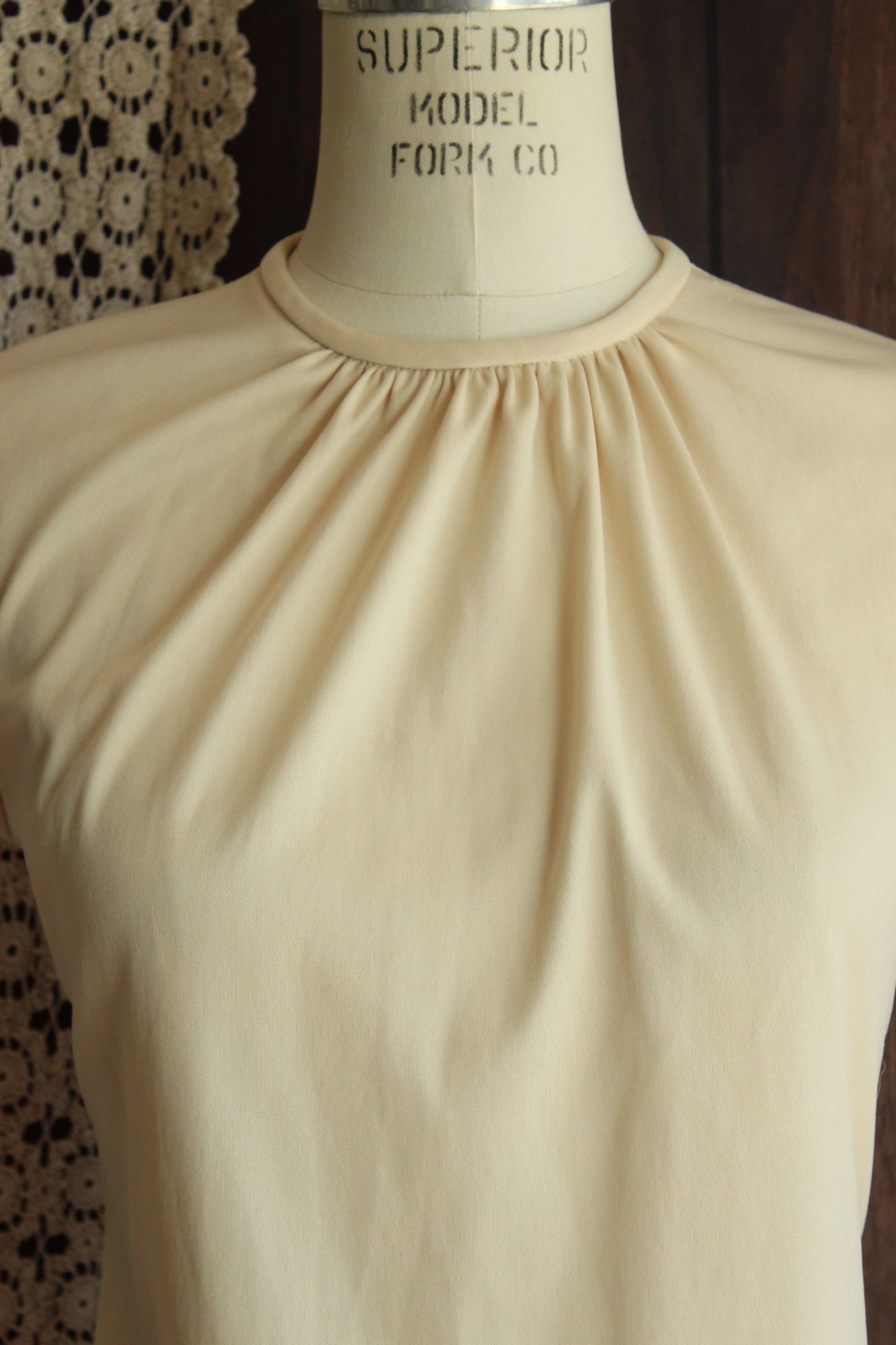 Vintage 1970s 1980s Teddi Sleeveless Top