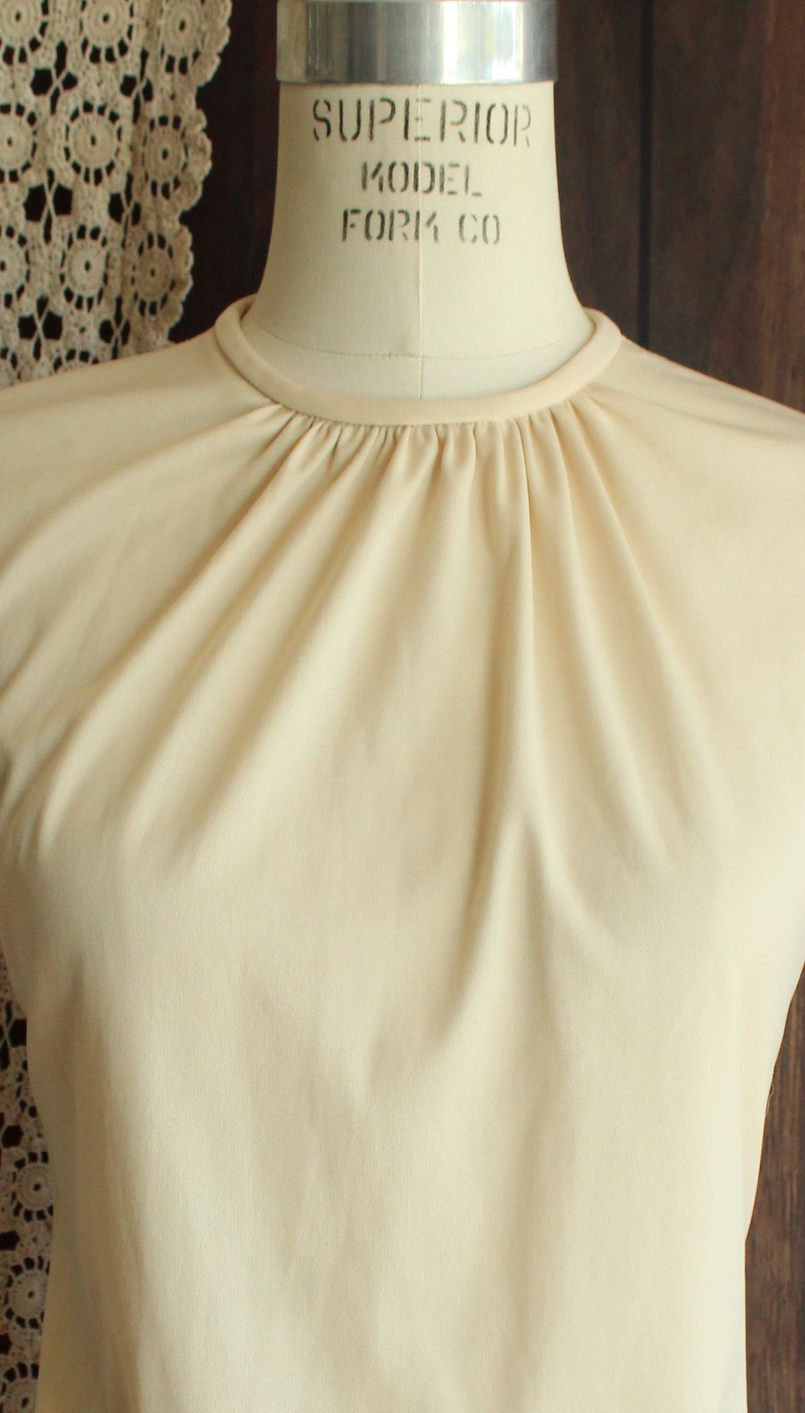 Vintage 1970s 1980s Teddi Sleeveless Top