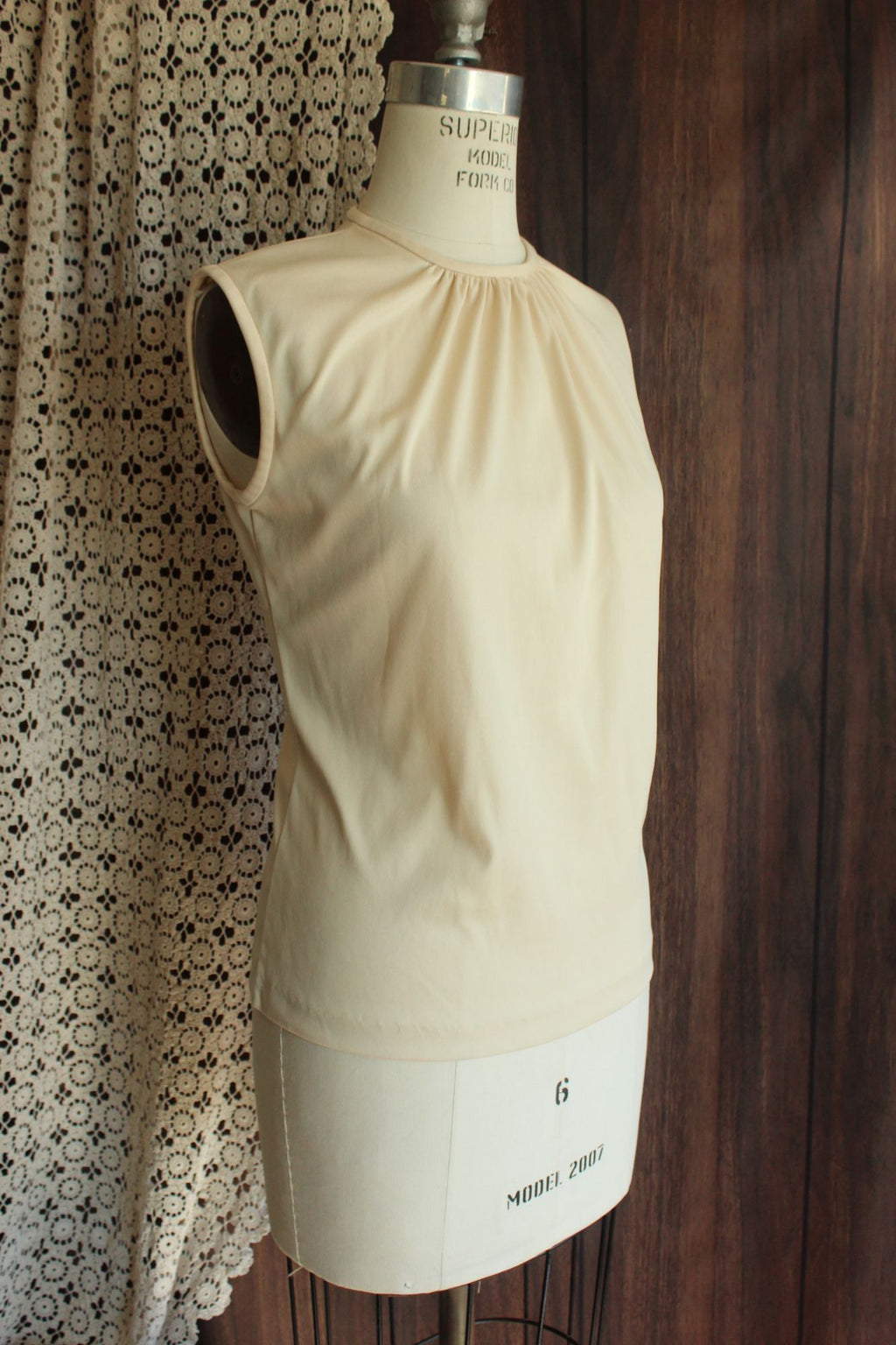 Vintage 1970s 1980s Teddi Sleeveless Top