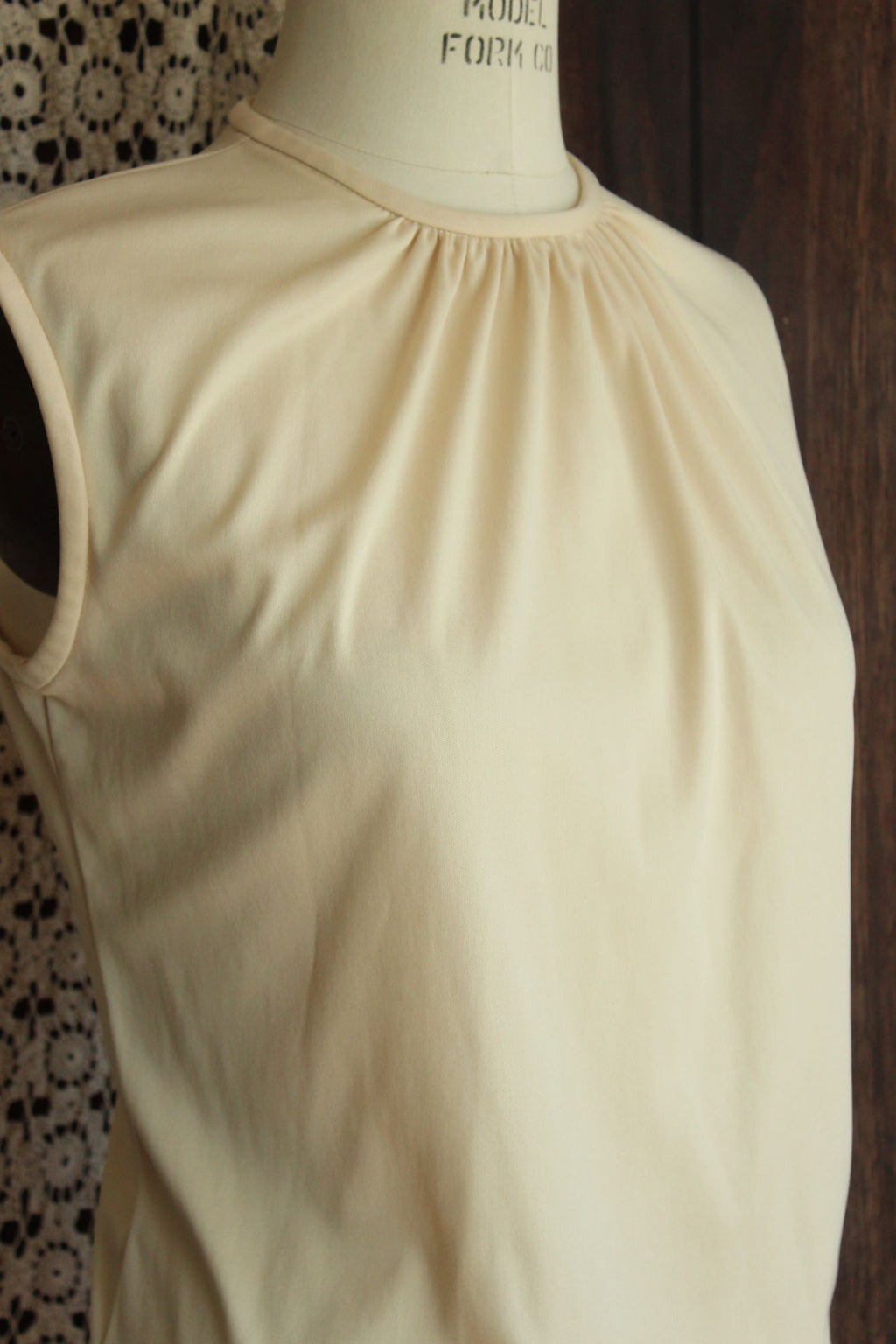 Vintage 1970s 1980s Teddi Sleeveless Top