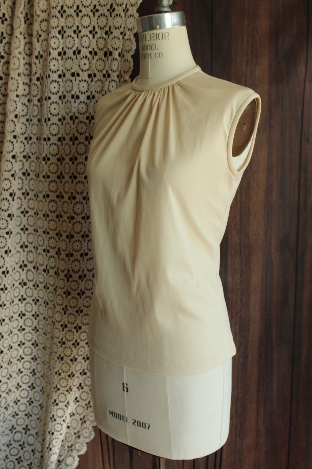 Vintage 1970s 1980s Teddi Sleeveless Top