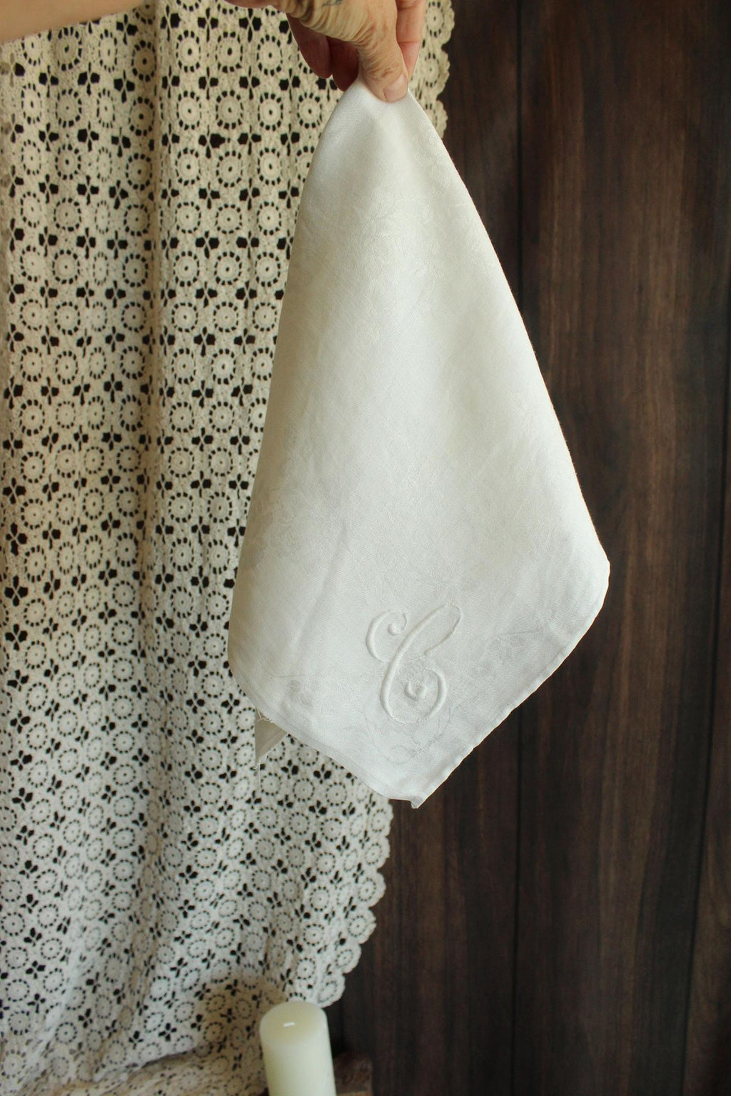 Vintage 1930s Napkin in White Flax Linen Damask Monogrammed with Embroidered C