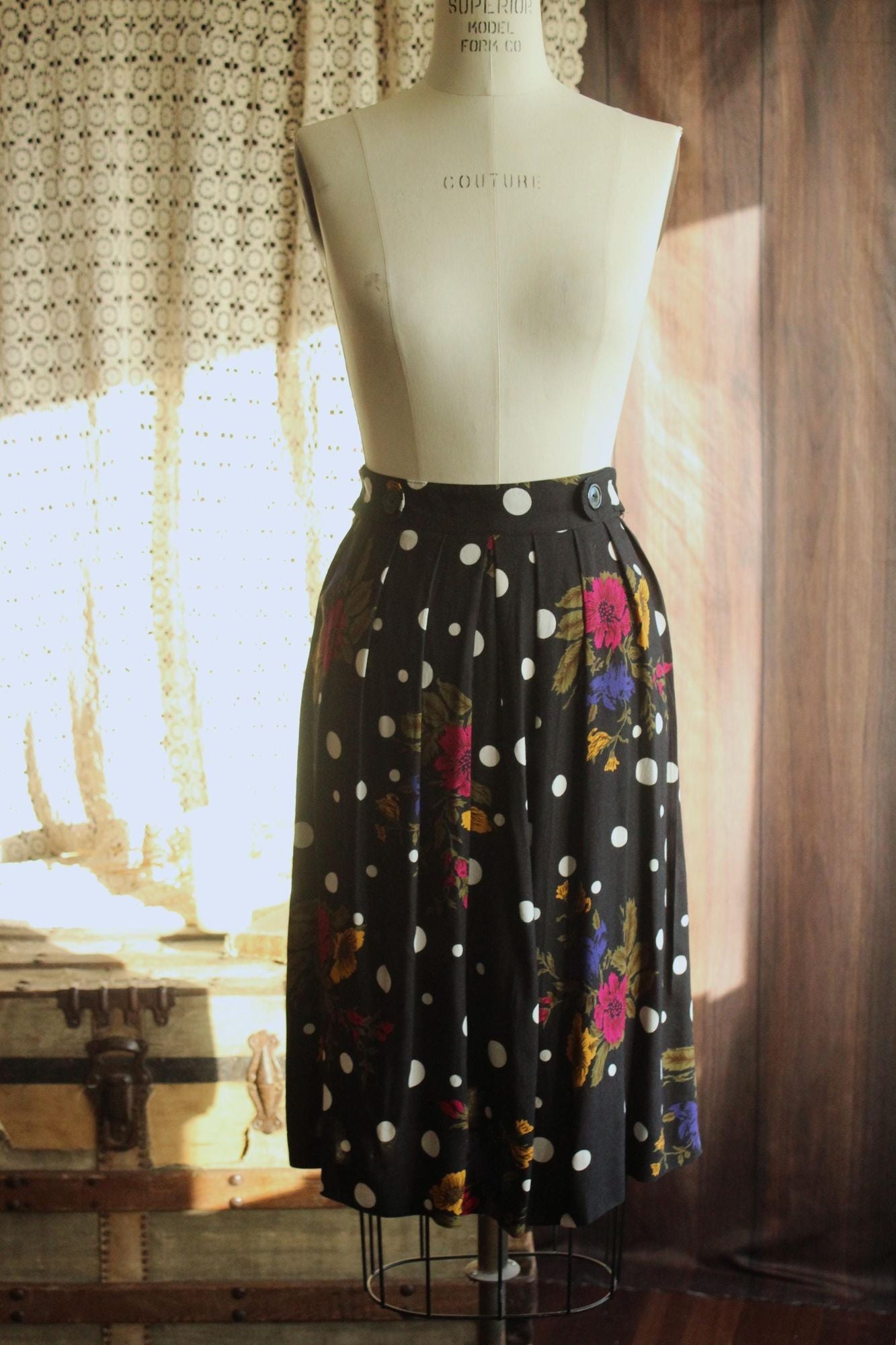 Vintage 1980s 1990s  Norton McNaughton Petites Polka Dot and Floral Skirt