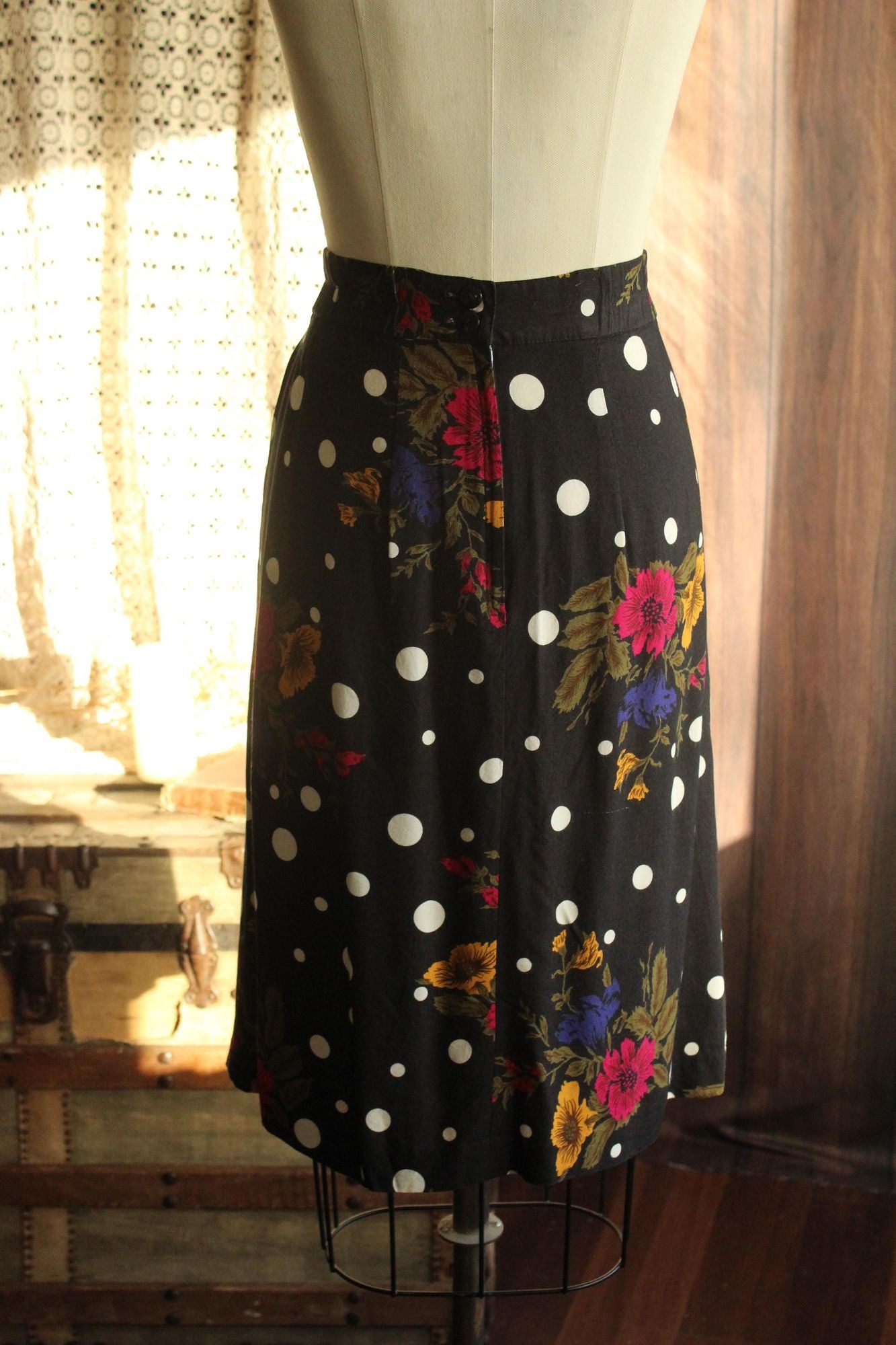 Vintage 1980s 1990s  Norton McNaughton Petites Polka Dot and Floral Skirt