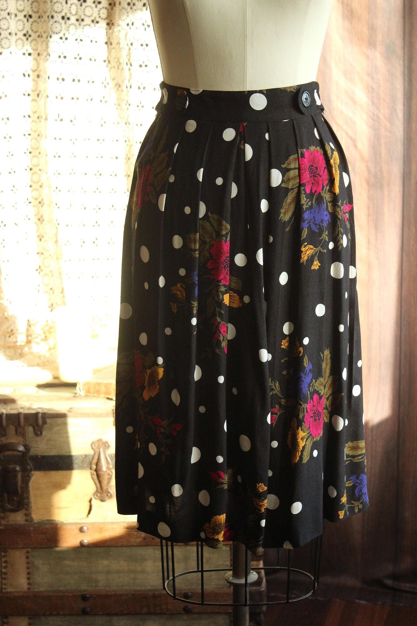 Vintage 1980s 1990s  Norton McNaughton Petites Polka Dot and Floral Skirt
