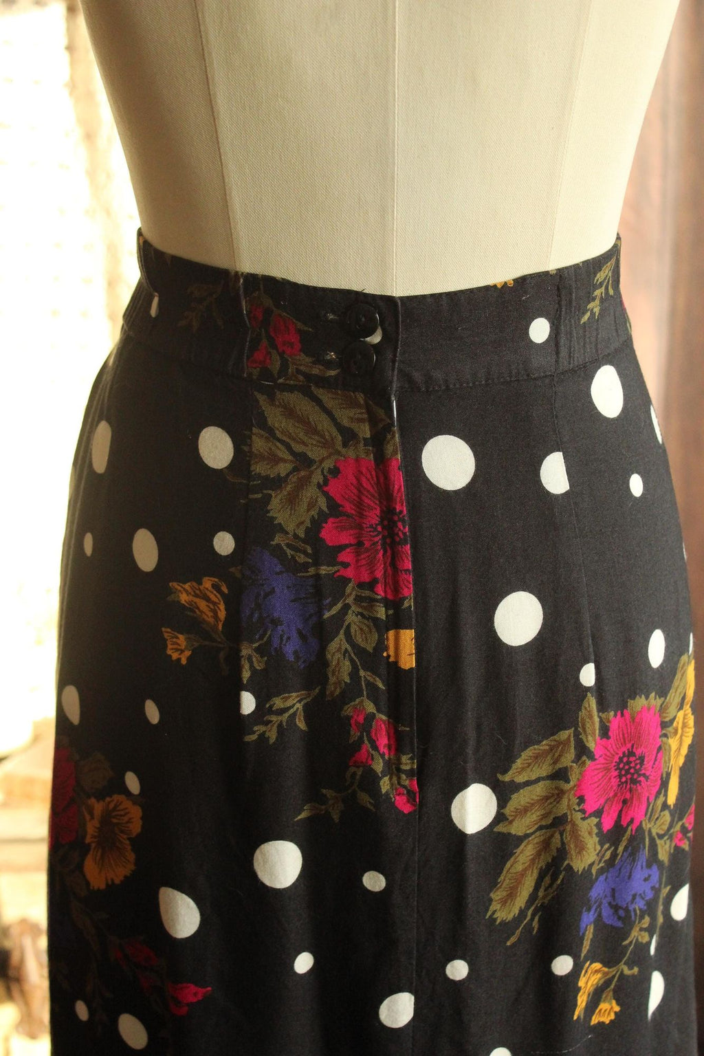 Vintage 1980s 1990s  Norton McNaughton Petites Polka Dot and Floral Skirt