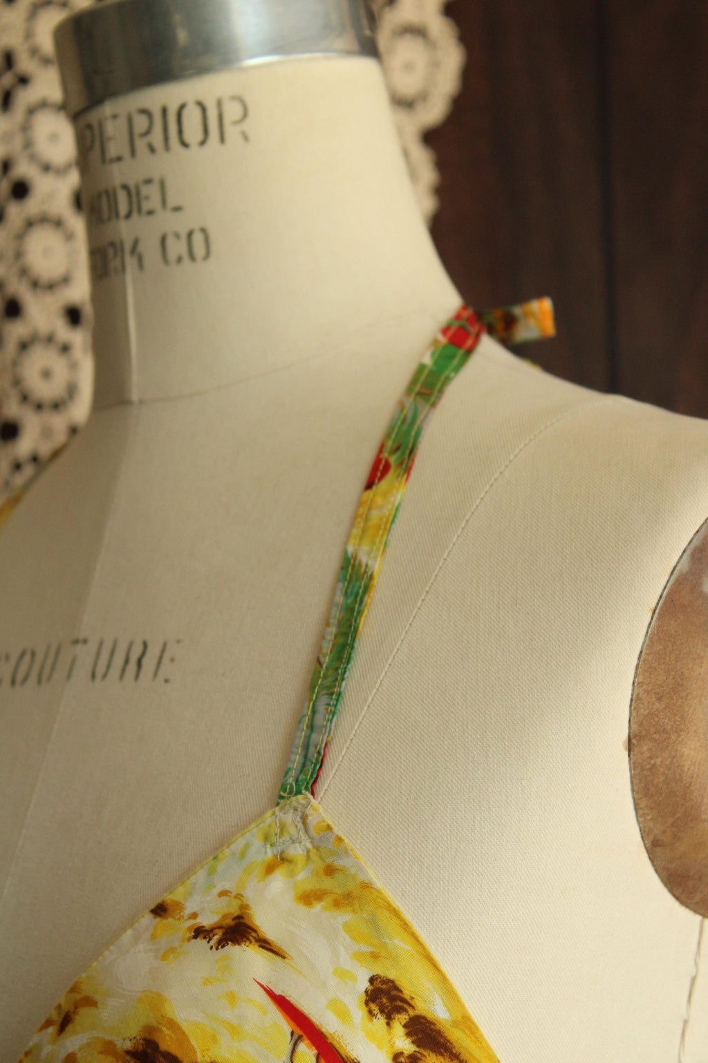 Vintage 1960s Bikini Swimsuit Top in a Surfer Print