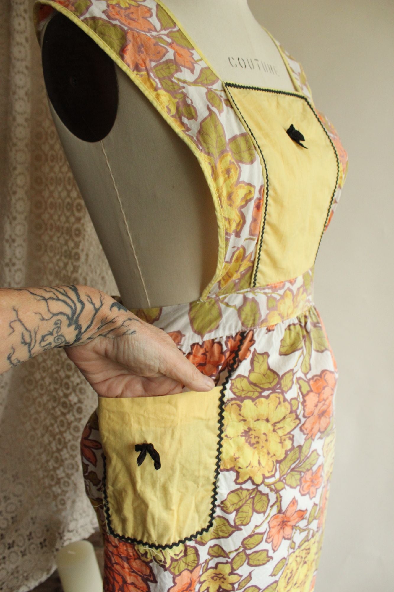 Vintage 1960s Orange and Yellow Floral Apron